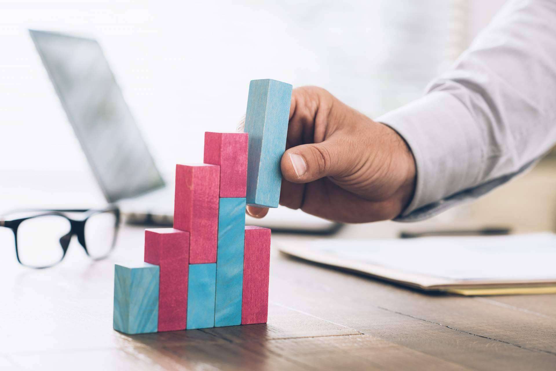 CEO Sphere explica los beneficios de contar con un coach empresarial que guíe en el crecimiento de un negocio