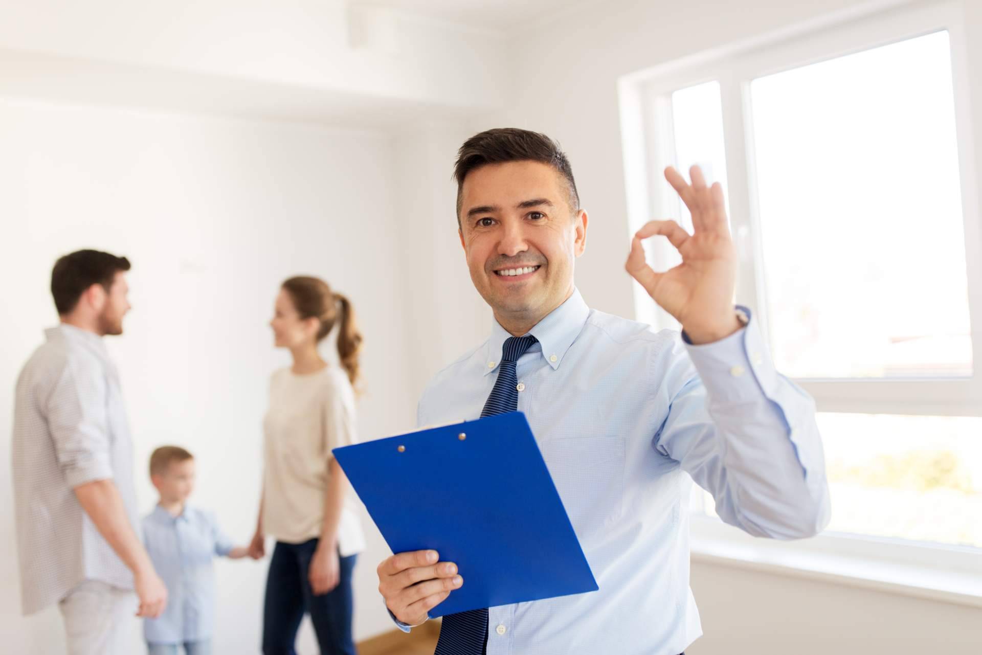 Para escoger dónde vivir en la Costa del Sol, es recomendable acudir a un agente inmobiliario de D&A Inmobiliaria