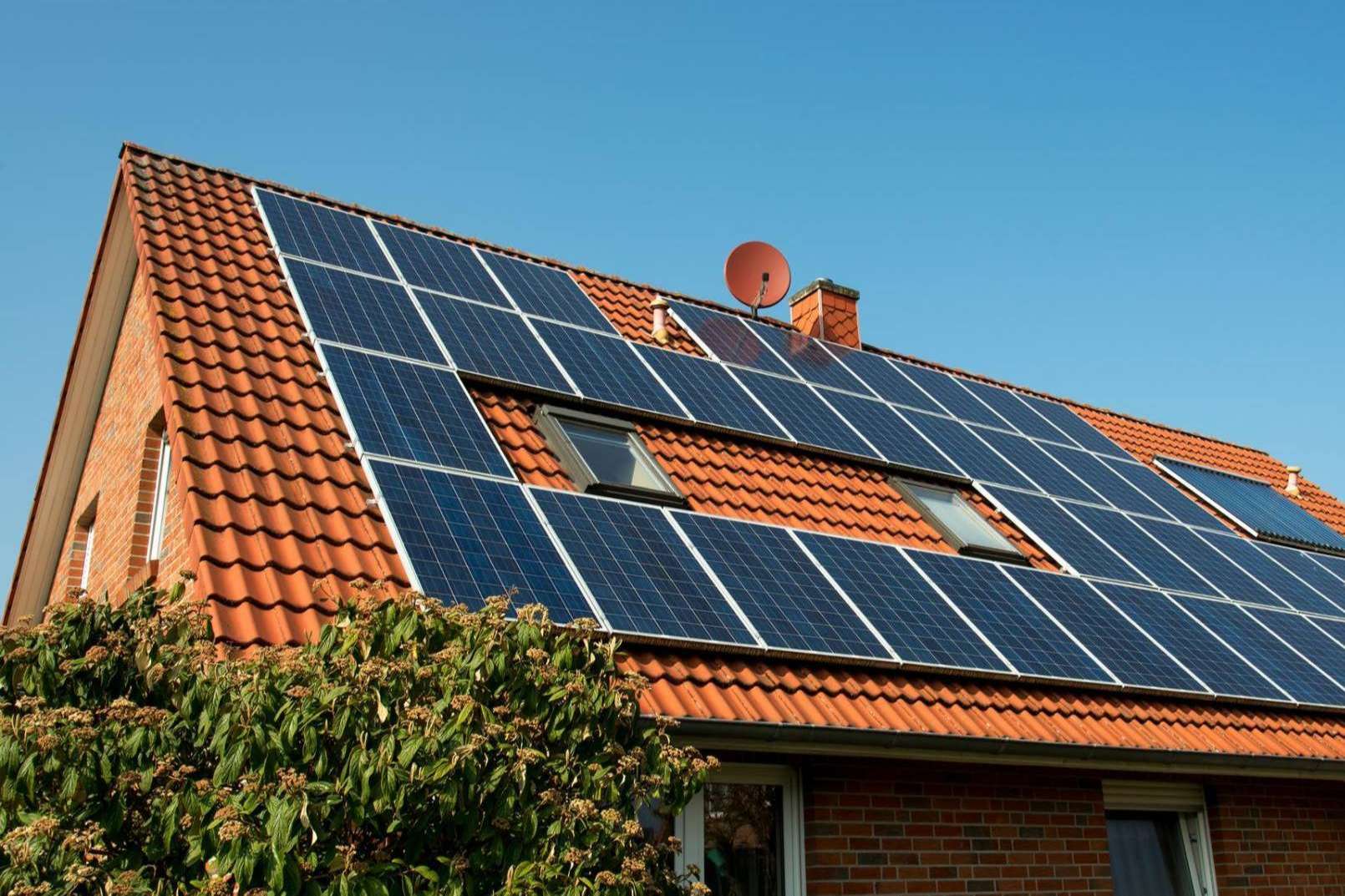 Vatios Verdes, la importancia de confiar en los paneles fotovoltaicos para fomentar el autoconsumo