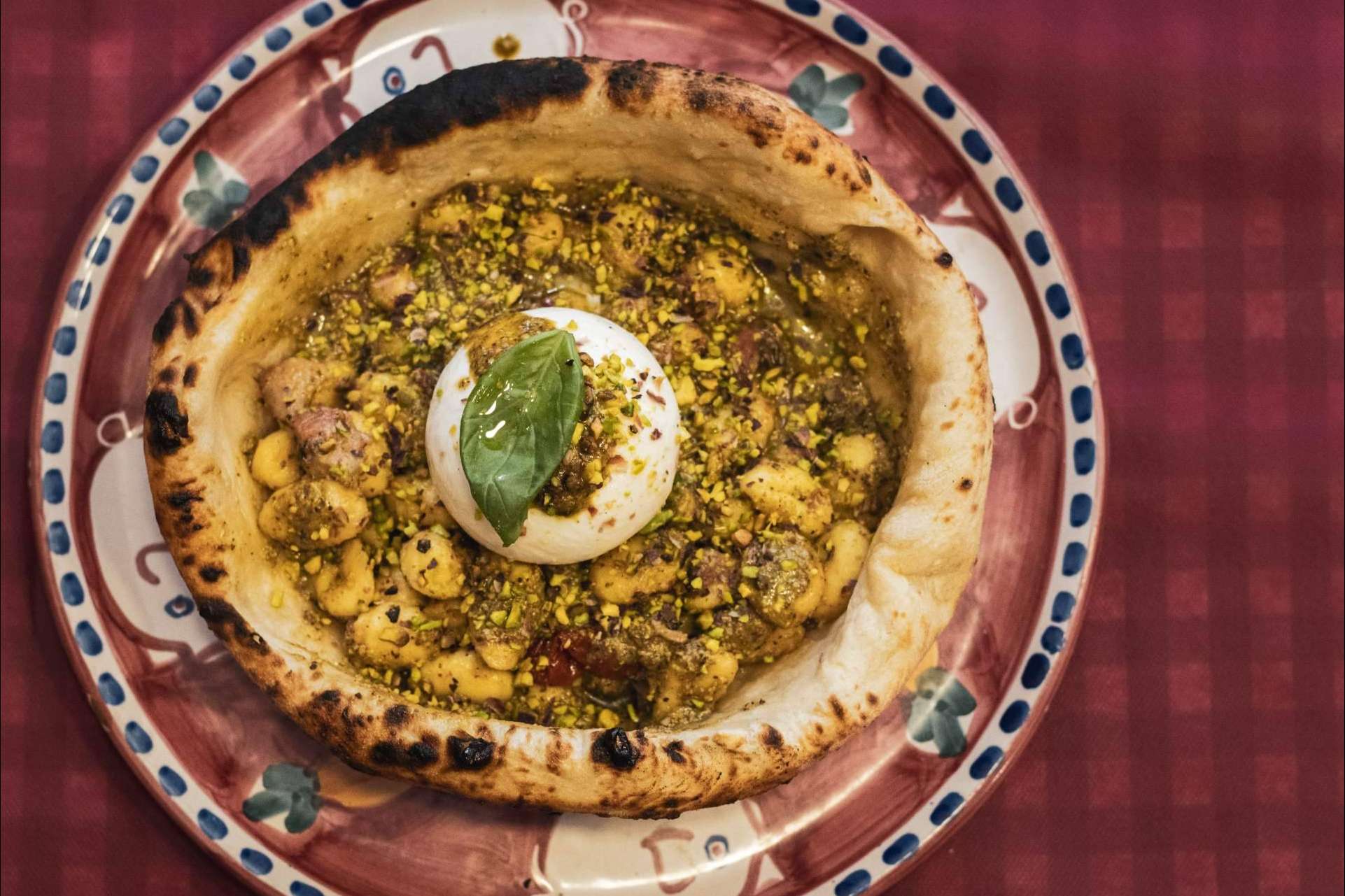 Spaccanapoli cuenta con una de las mejores pizzas napolitanas de Barcelona