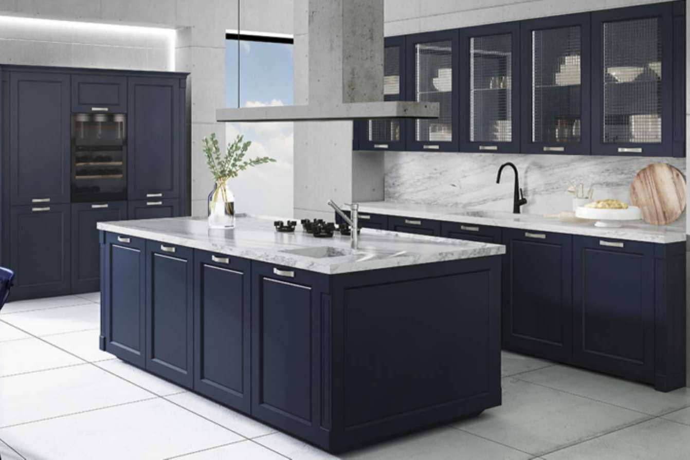 Muebles Industria ofrece muebles de cocina y baño con montajes en 3D