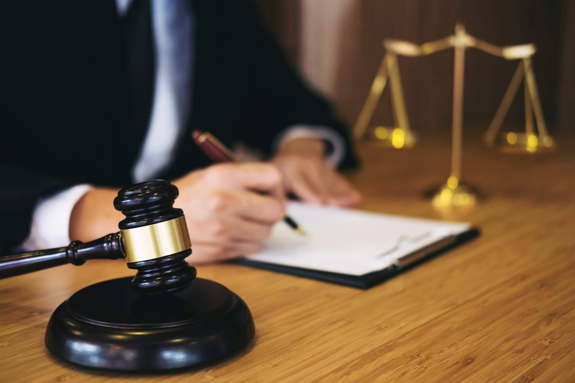 Cómo contabilizar una nómina con retribución en especie de la vivienda a un empleado, por Max Gestión