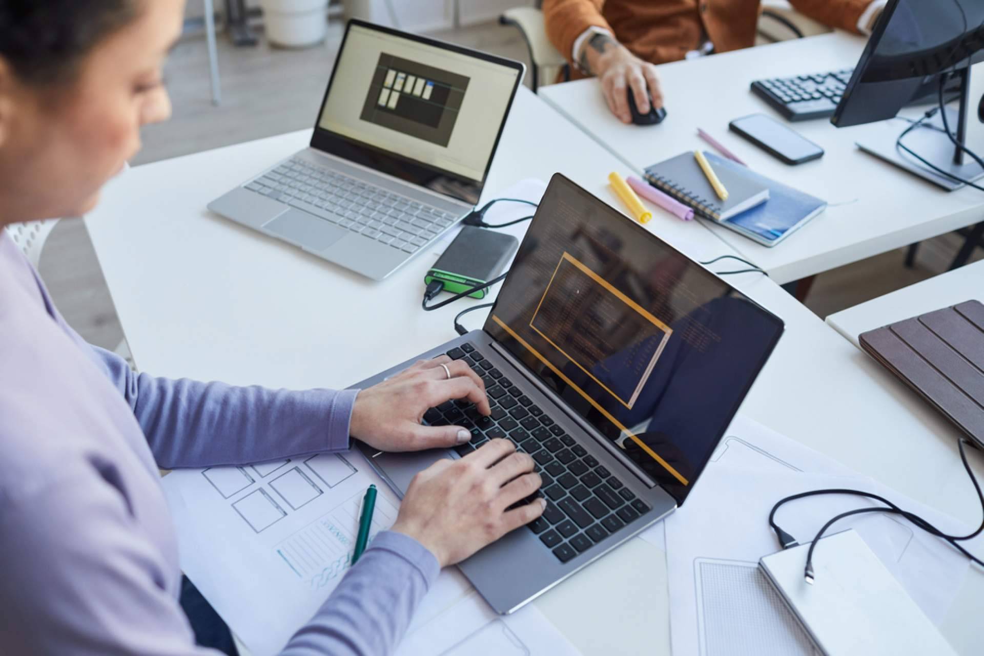 La importancia del desarrollo software en startups, por Kardum Tech