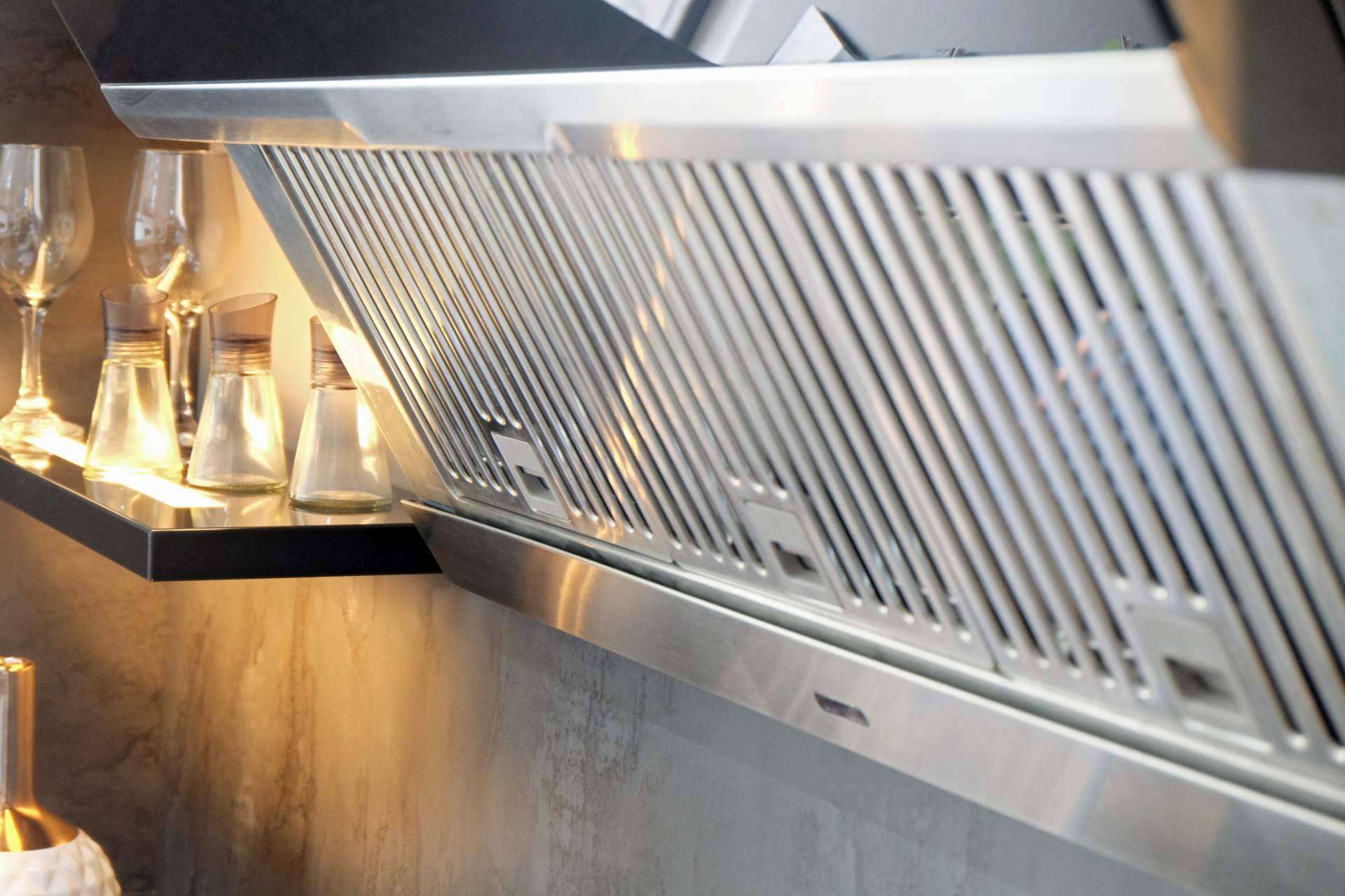 Acerca de los servicios de limpieza y mantenimiento de las extracciones de humo en cocinas industriales de Tecnigras