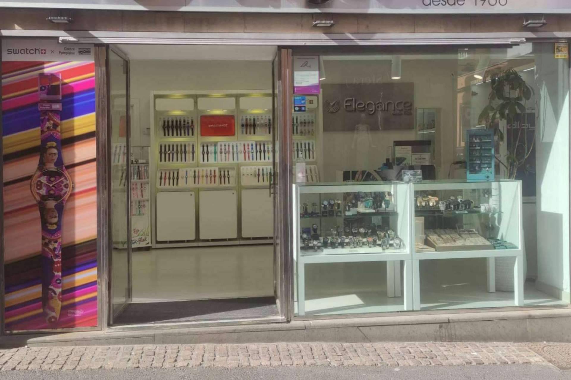 Comprar de forma sostenible productos de calidad a un precio justo en la relojería Elegance