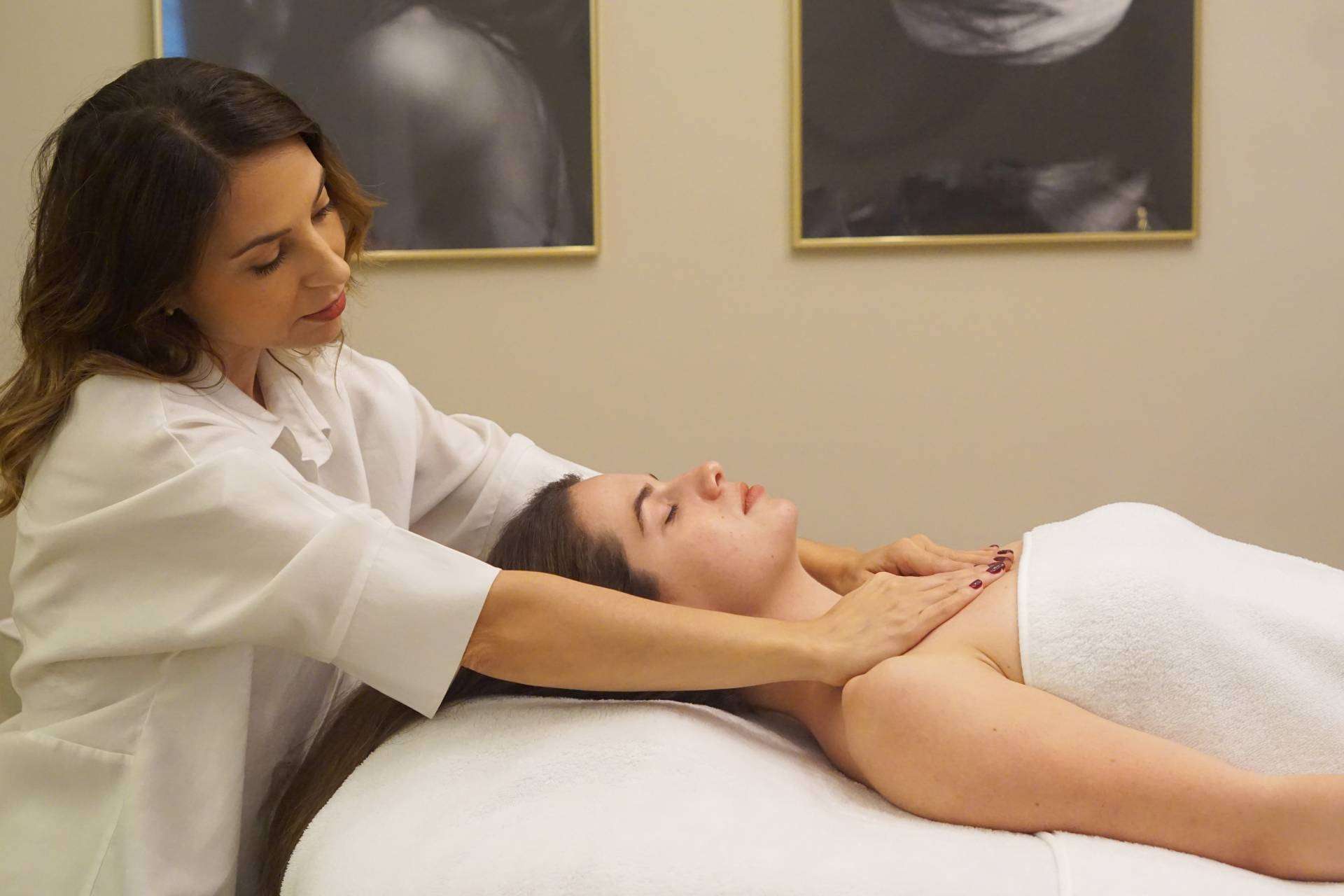Ruth López, skin care expert y profesional de la piel a través de principios activos, tratamientos y protocolos específicos