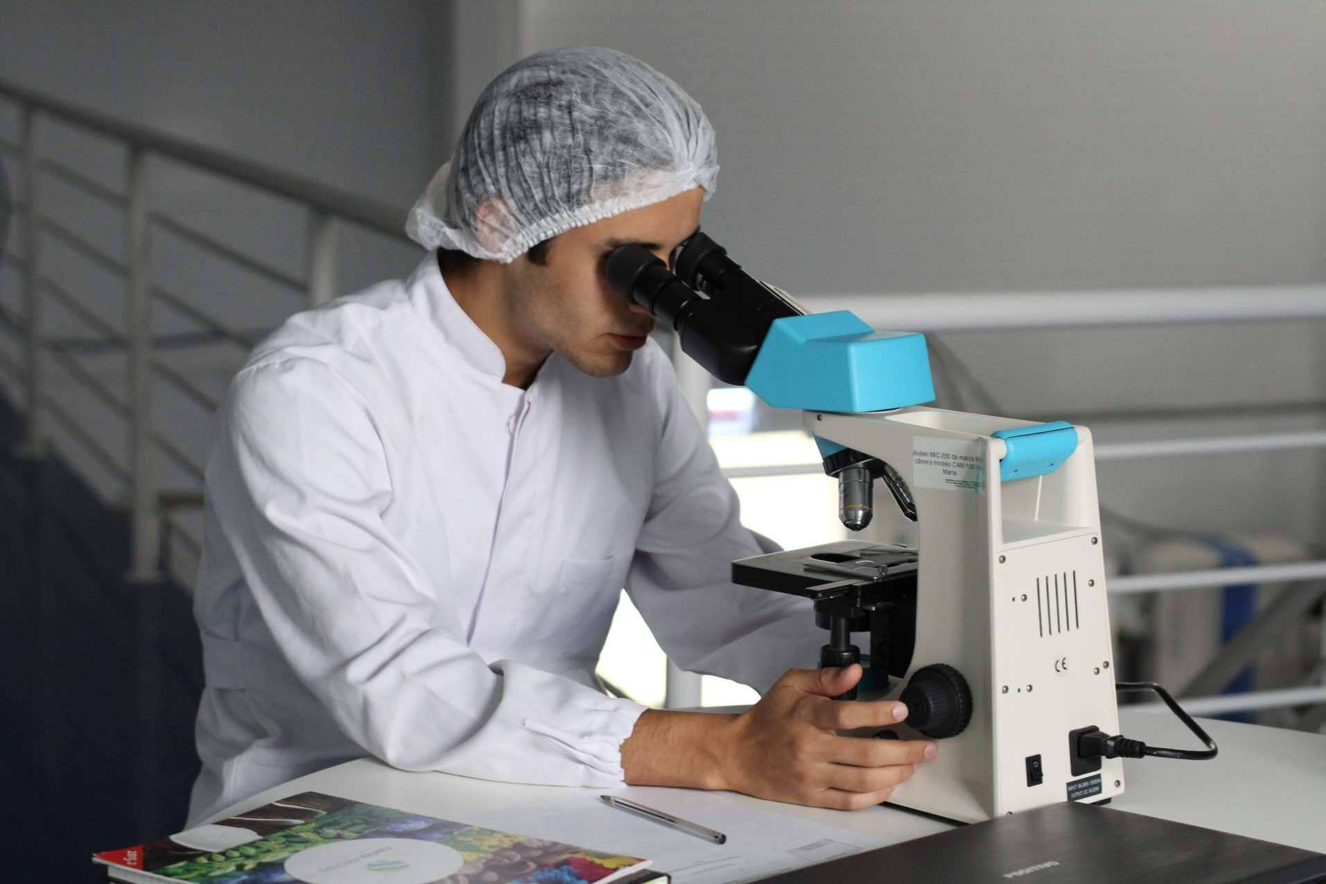 Llega Uromedics, uno de los mejores buscadores de especialistas y clínicas de urología y salud sexual masculina