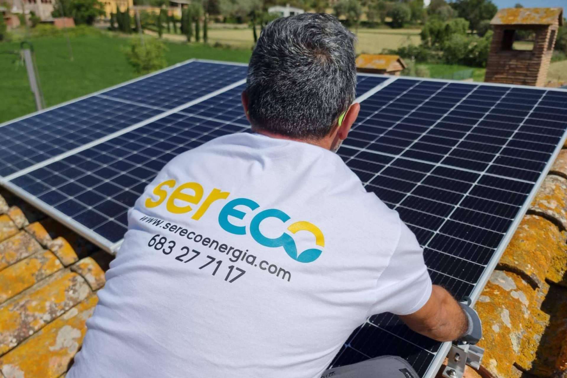 ¿Cuáles son los beneficios de la instalación de placas solares para el autoconsumo?, por Sereco Energía