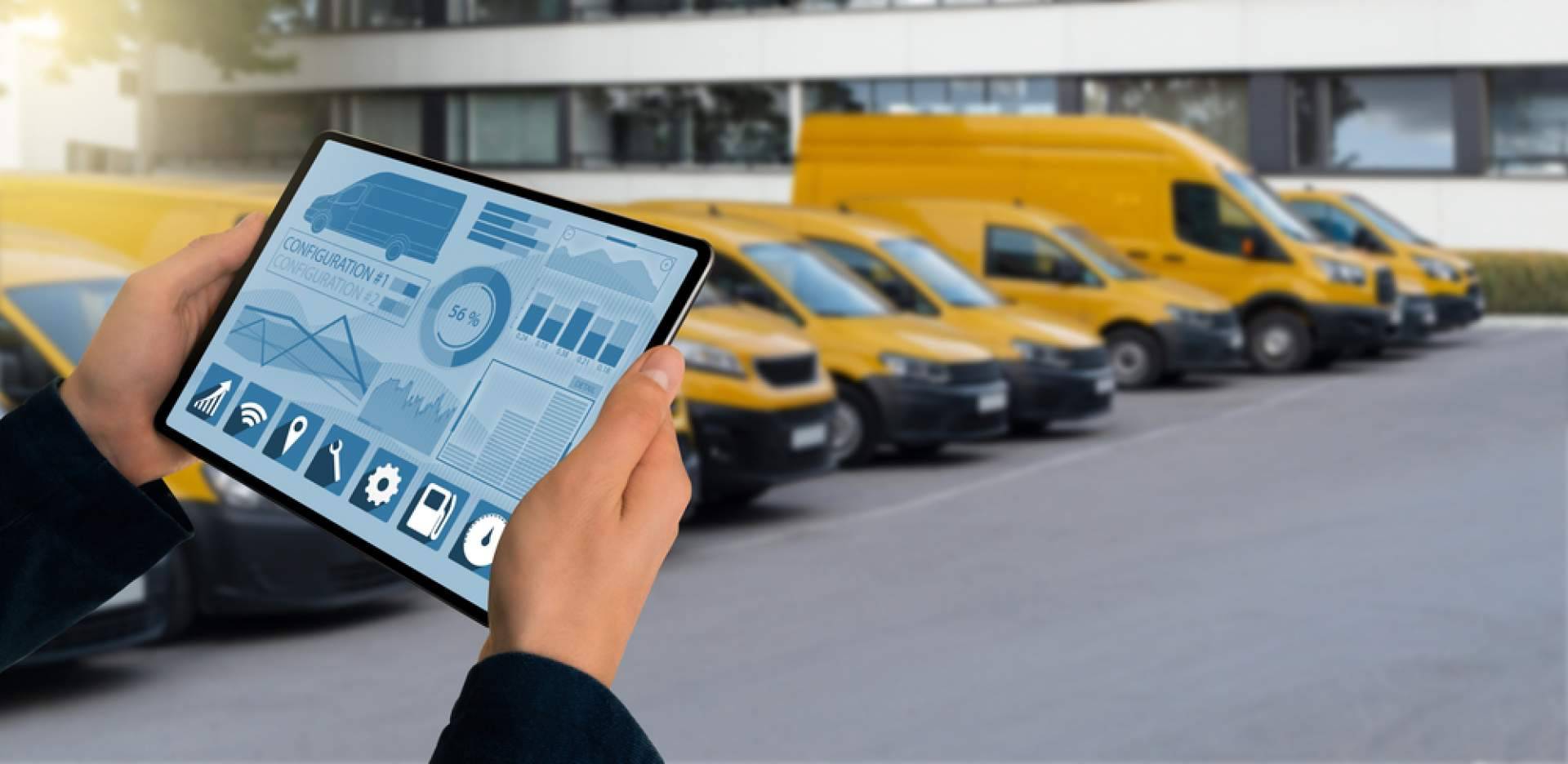 ¿Qué ofrece el sistema de gestión de flotas de Cartrack?