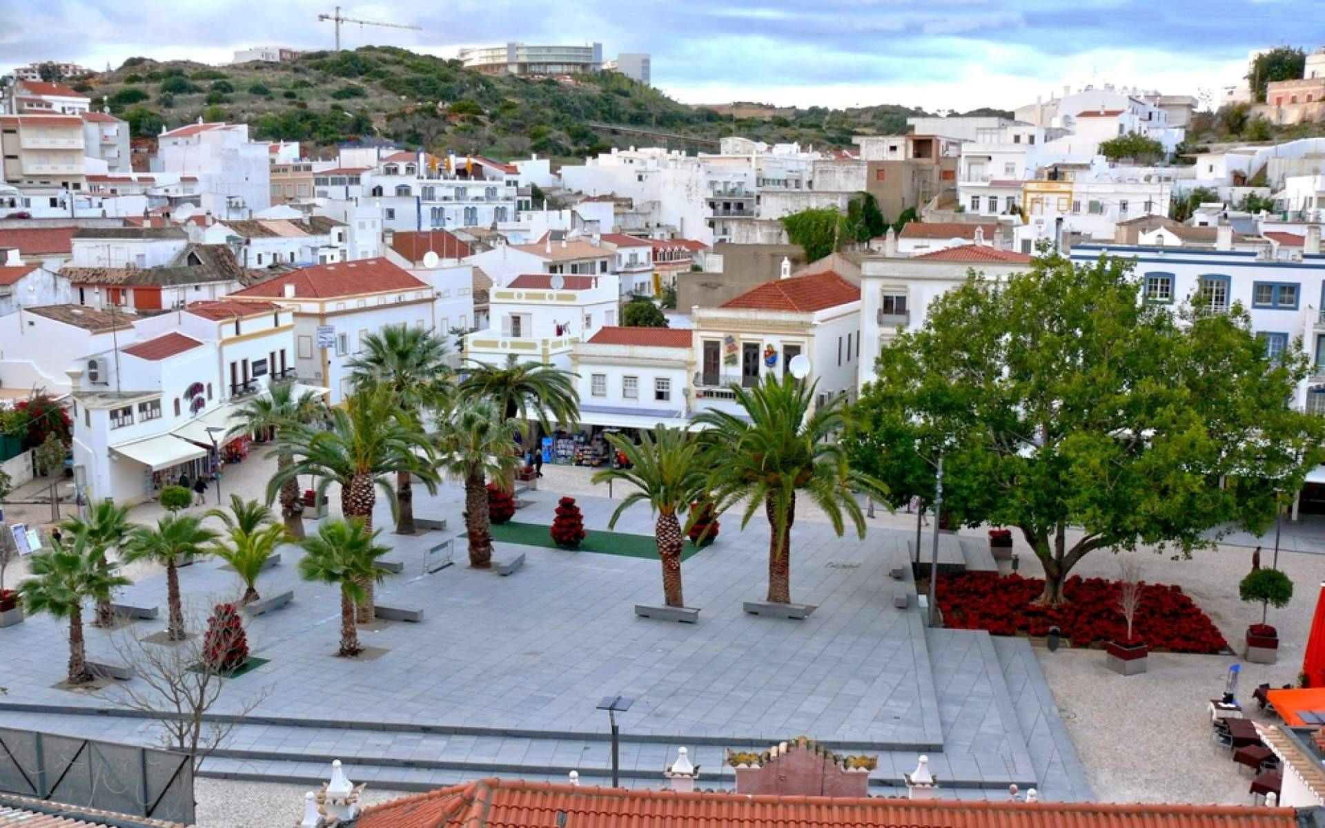 Vivir experiencias únicas y viajes en grupo en el Algarve es posible de la mano de TiToTravel