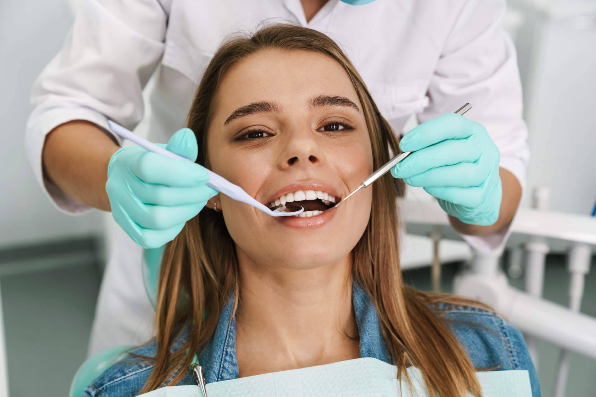 Acerca del servicio de reparación de instrumentos dentales, servicio de entrega y recogida de Precisión Médica Dental
