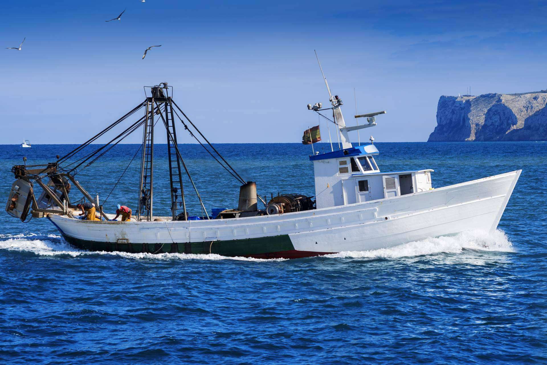 La tienda de accesorios para barcos Nova Argonautica presenta el catálogo de herrajes