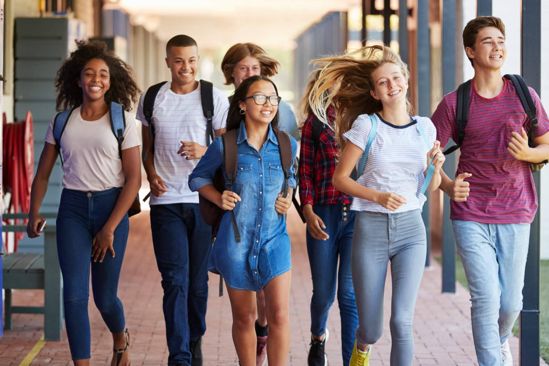 ¿Cuáles son las estrategias para estudiar con el método PUEDO de Montse Vila?
