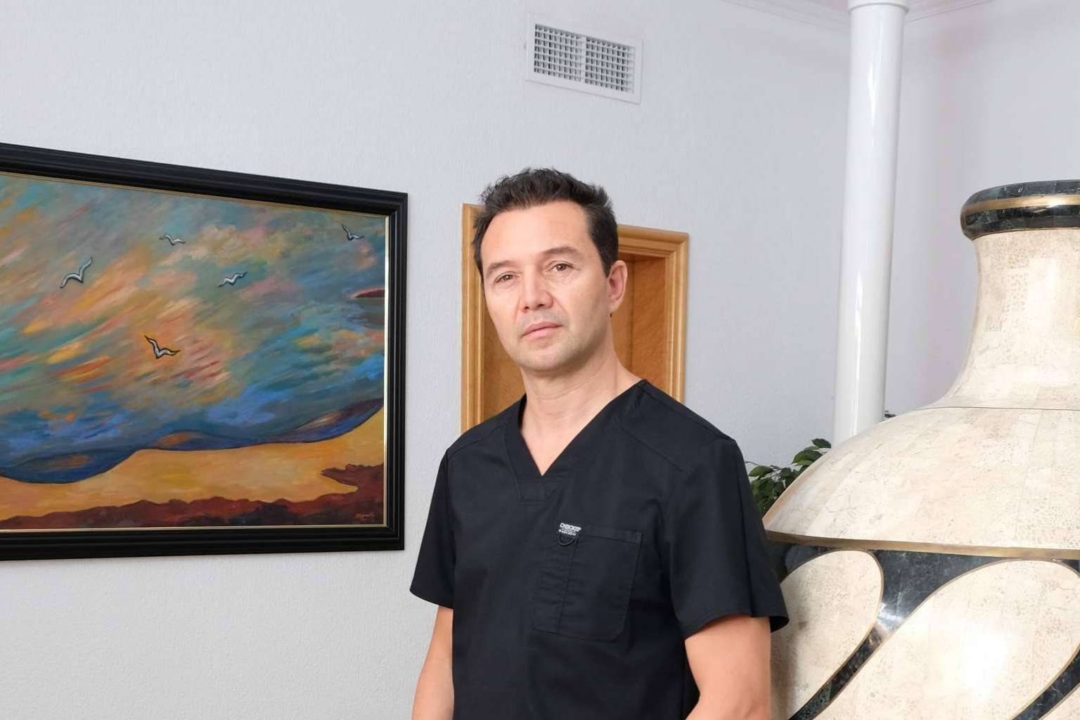 El Dr. Llistosella mejora la vida de sus pacientes a través de la estética dental