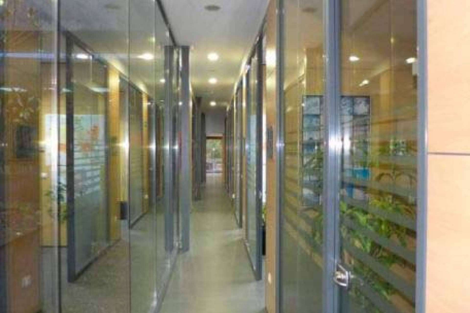 Edificios, locales, parcelas y naves publicados en la web de subastas de Eactivos.com. Valladolid se convierte en un lugar de inversión para los negocios