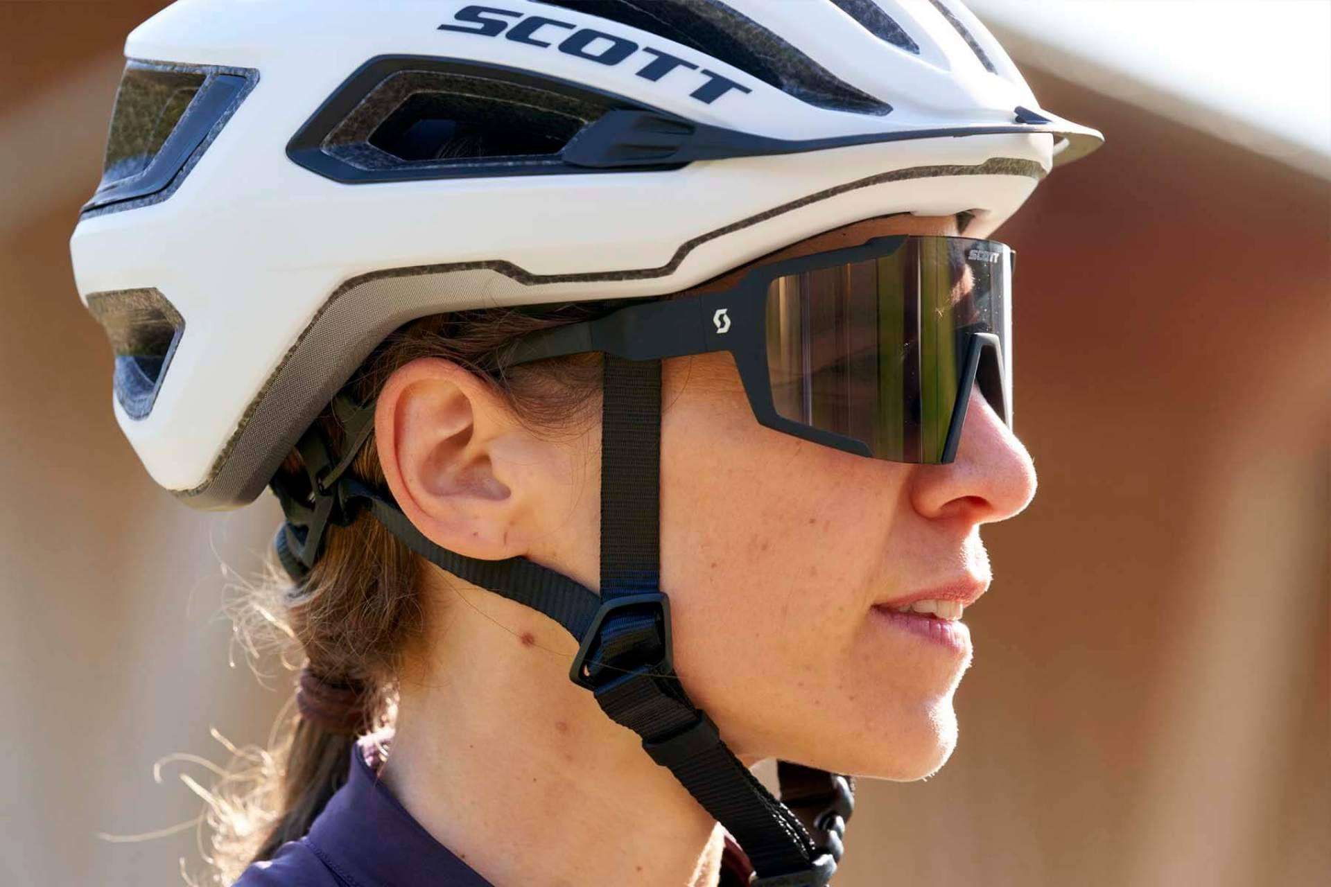 ¿Cómo elegir un casco ciclismo adecuado? Los consejos de Sanferbike