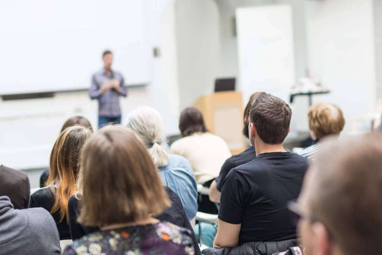 La guía de Hacer TFG ayuda a decidir qué estudiar en las diferentes universidades españolas