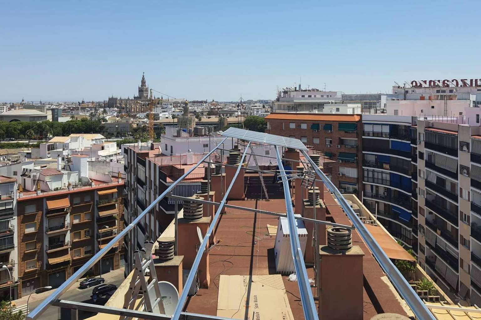 Subvenciones de hasta 100% para autoconsumo en Comunidades de Vecinos en Andalucía. ¿Cómo solicitar la de la comunidad?