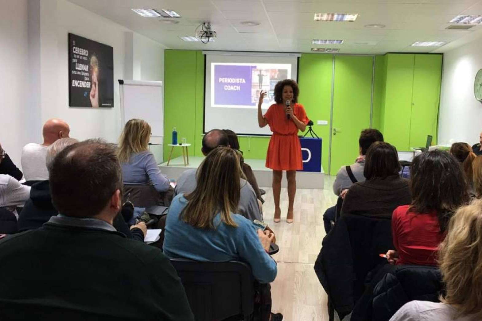 Cuáles son las 12 claves para impartir con éxito cursos y talleres, por Esther Nguema