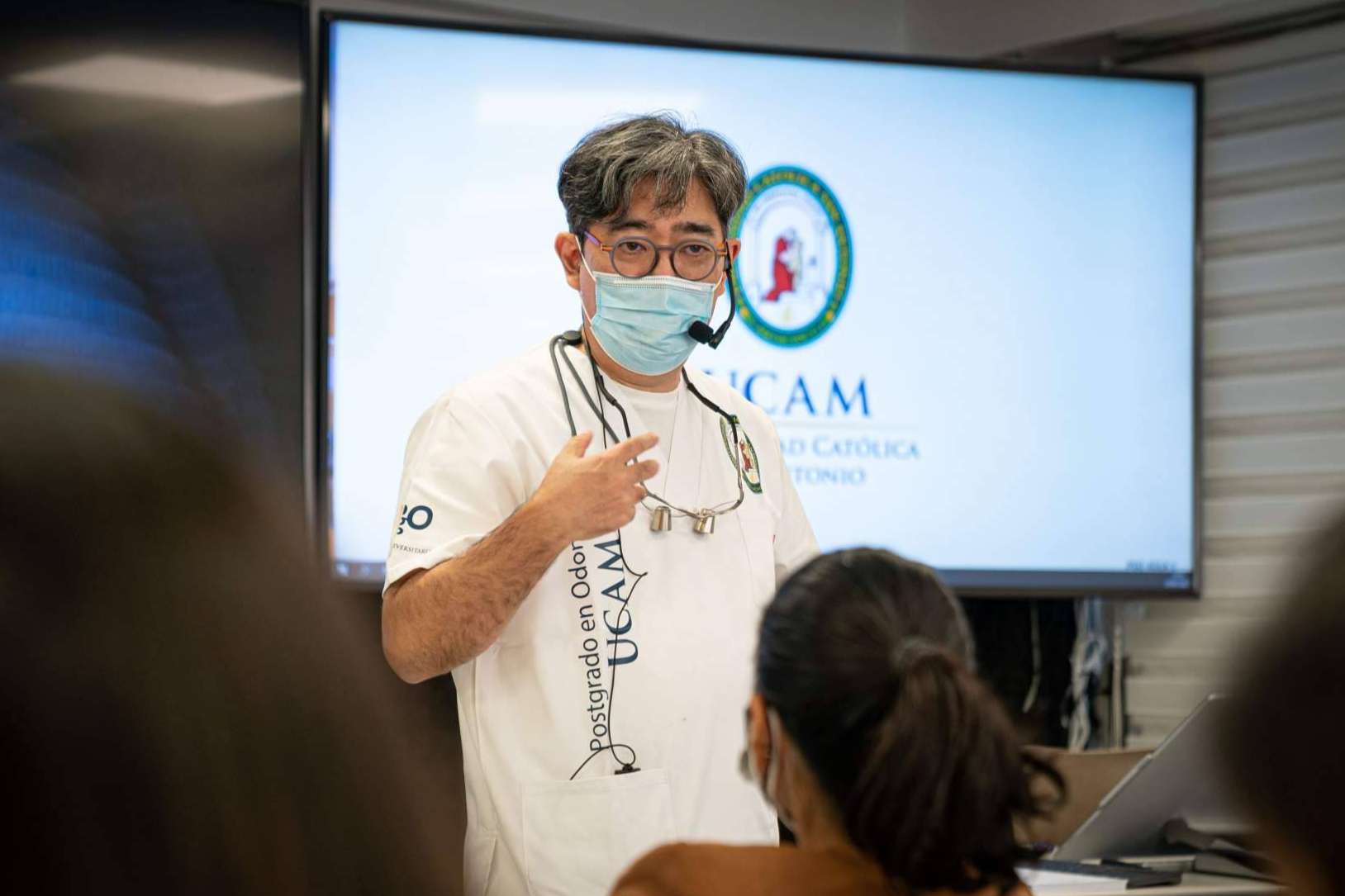 PgO UCAM da respuesta a qué postgrado en odontología estudiar