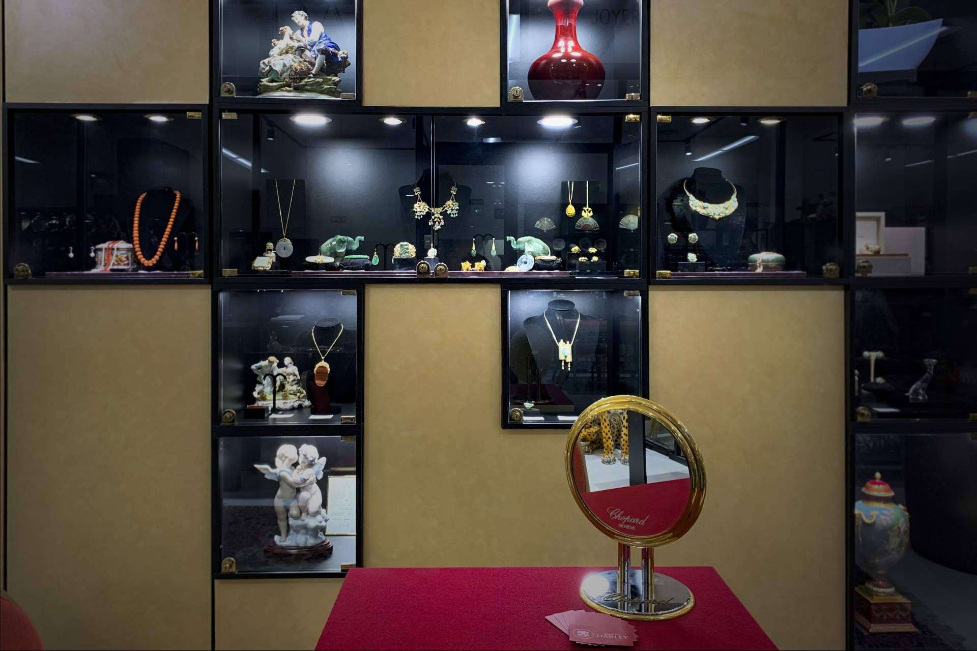 Las subastas de joyas son de las subastas más frecuentes en Subastas Darley