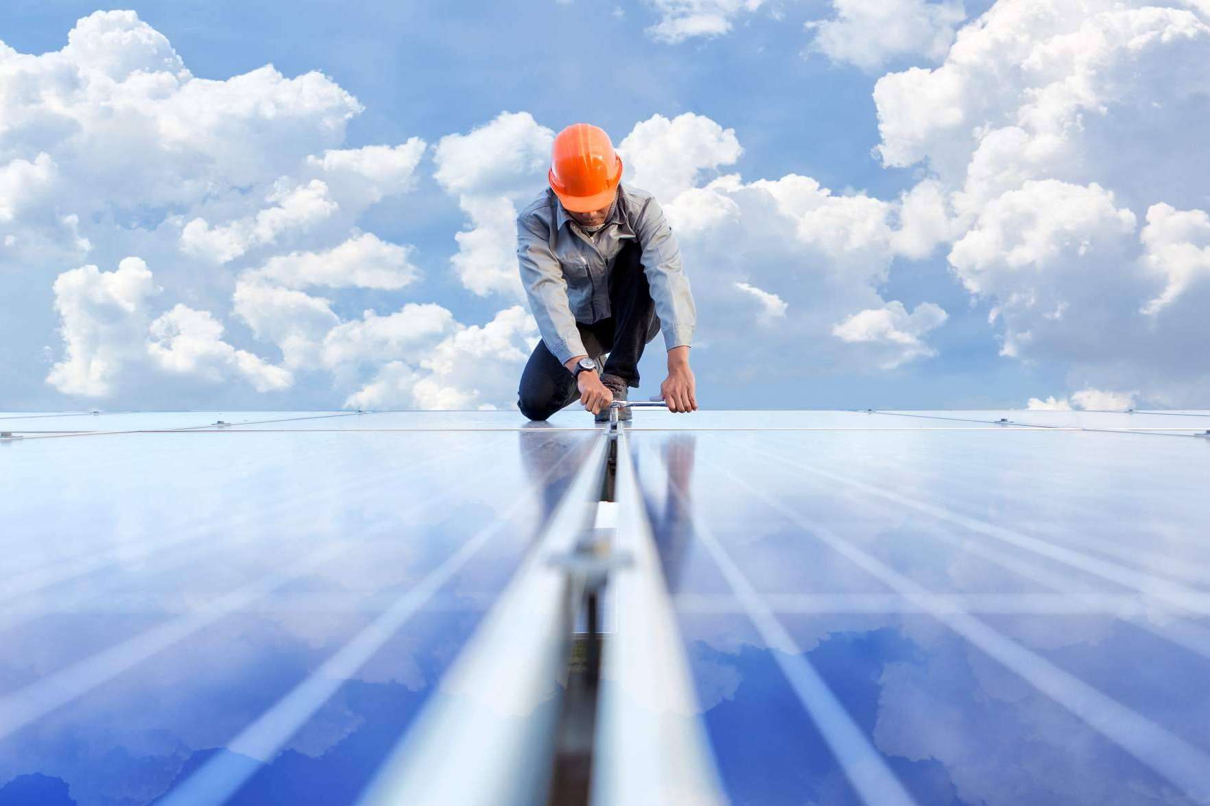 Megawatt indica los factores a tener en cuenta al comparar instalaciones solares