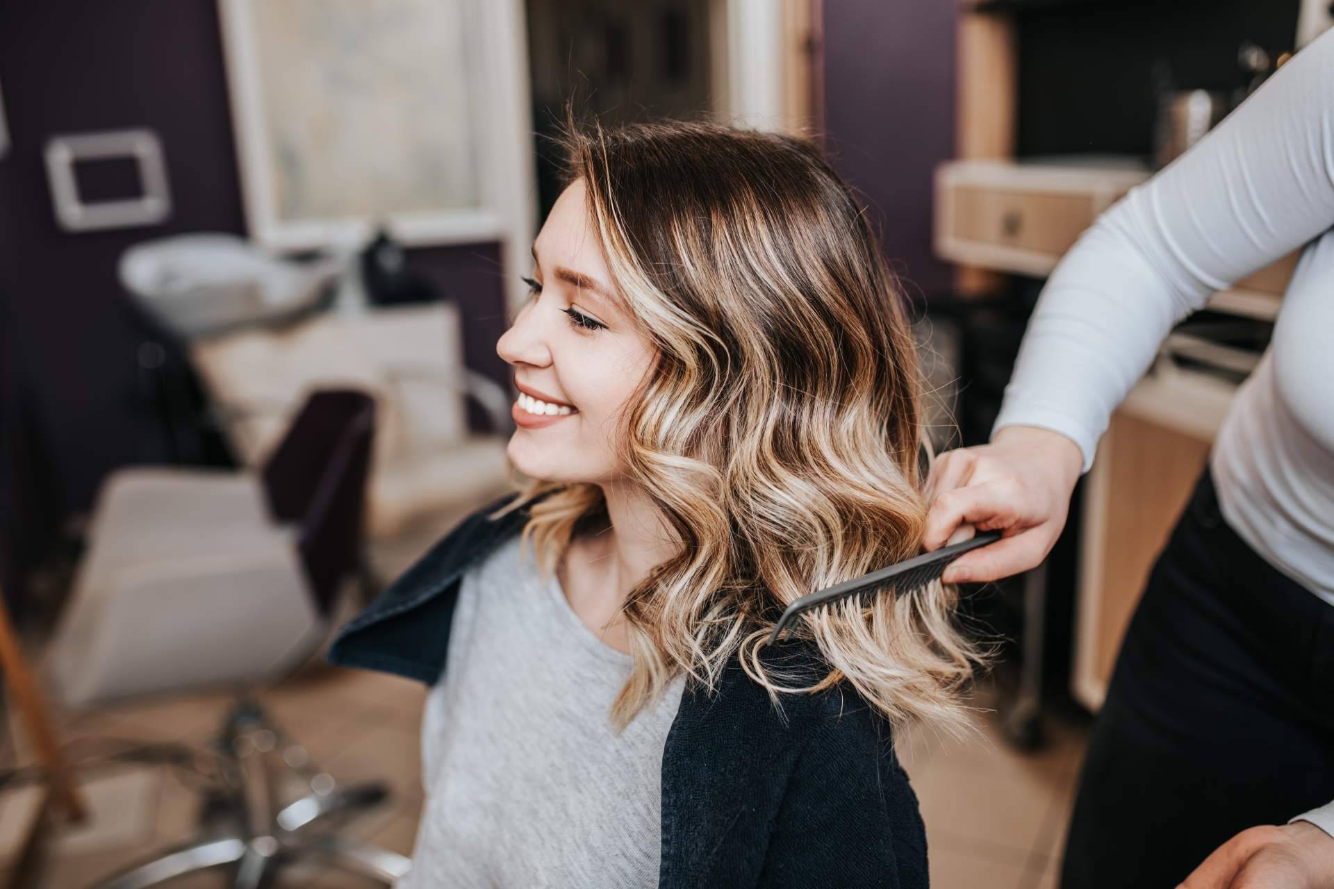 Formación para profesionales de peluquería de la marca Elgon, de la mano de su proveedor Hair Shop