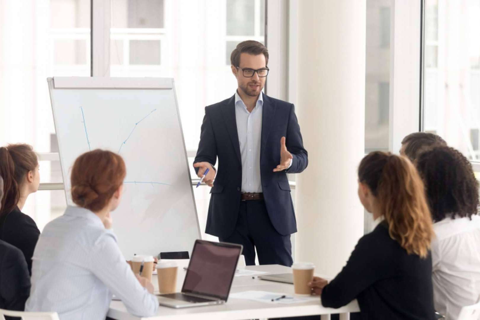 Una de las profesiones más demandadas en el mundo de la psicología es la de coaching profesional