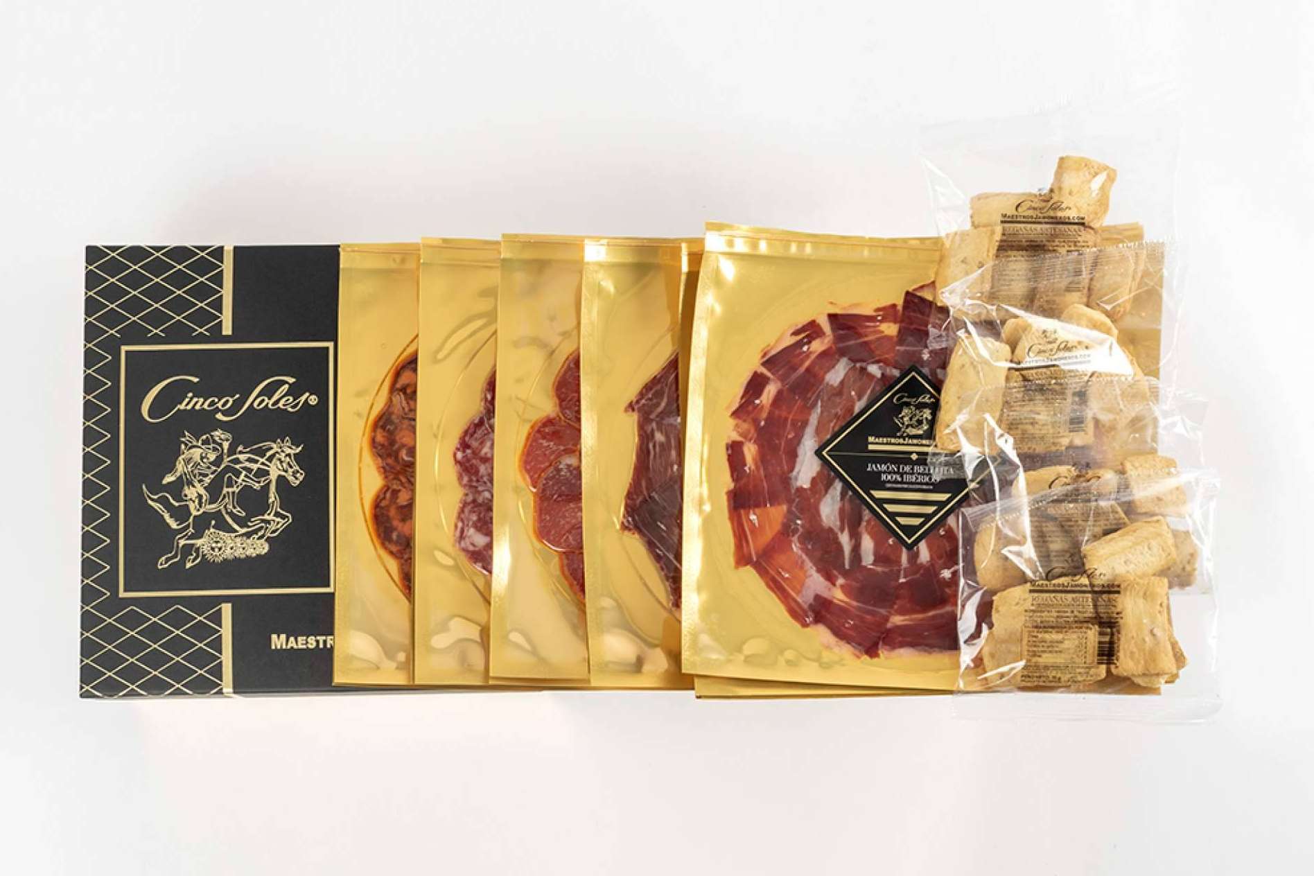 Uno de los regalos corporativos más buscados para esta Navidad son los lotes de Jamón de Bellota ibéricos cortado a cuchillo de Maestros Jamoneros