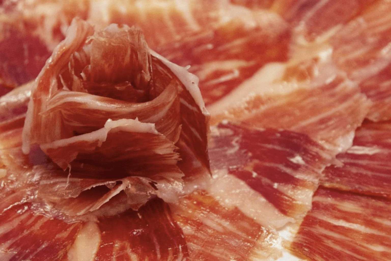El jamón ibérico de Enrique Tomás, un imprescindible en las celebraciones