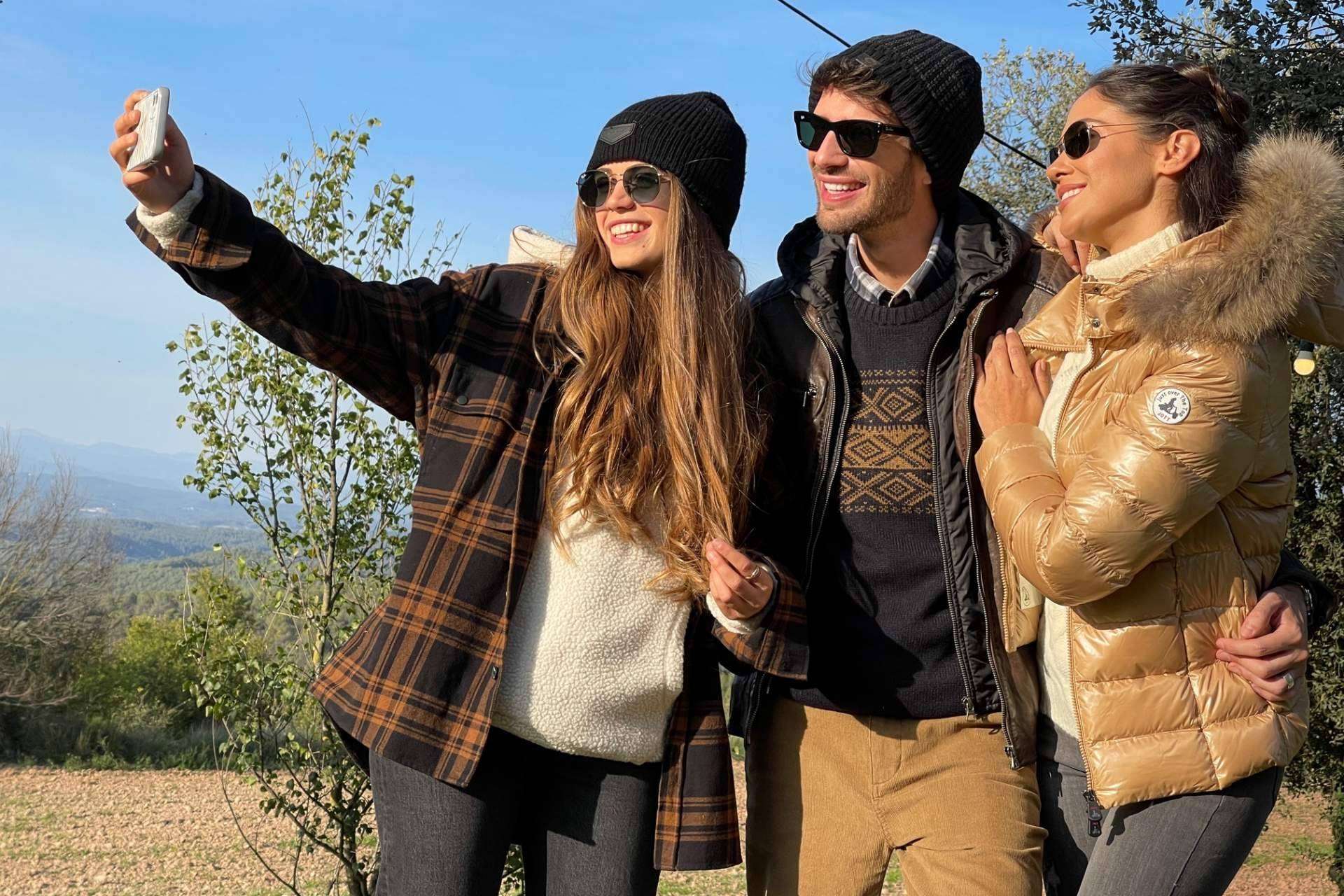 Iglesias Moda presenta toda la tendencia en moda hombre y mujer para esta nueva temporada otoño invierno 2022