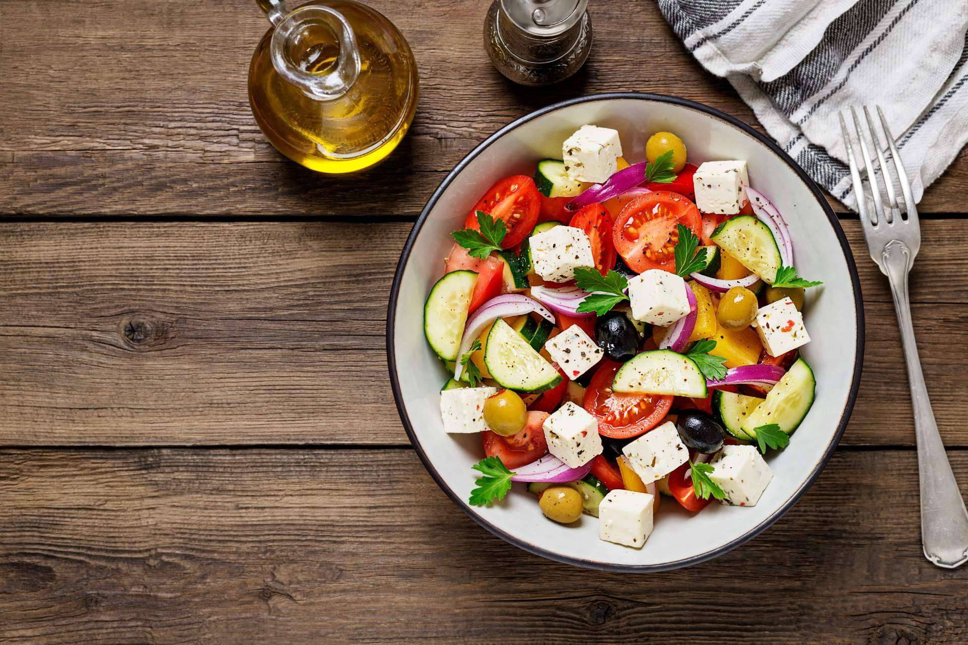 Greek Aribau presenta la auténtica cocina griega en Barcelona