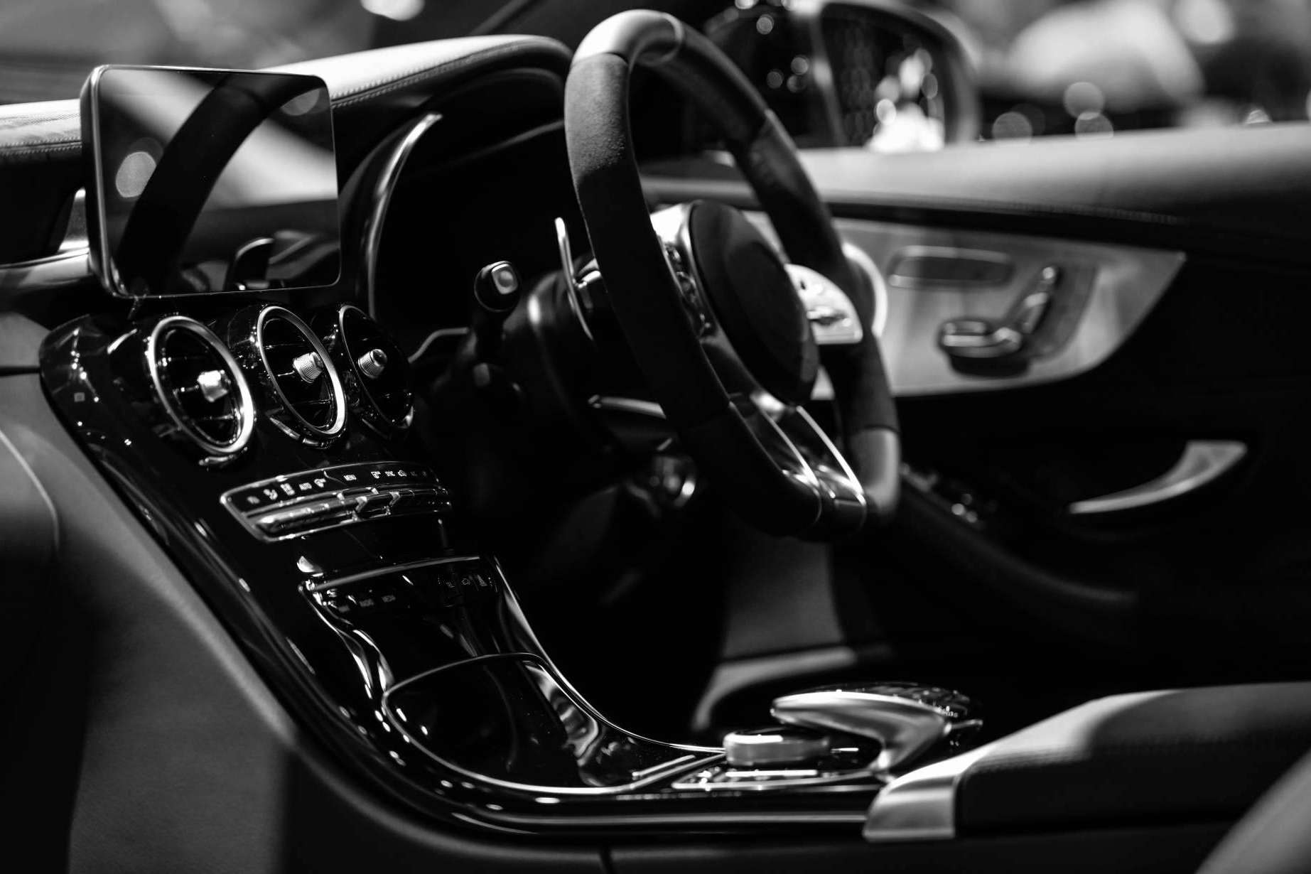 ¿Dónde encontrar una opción para el alquiler coche de lujo?, con Rent Car Deluxe