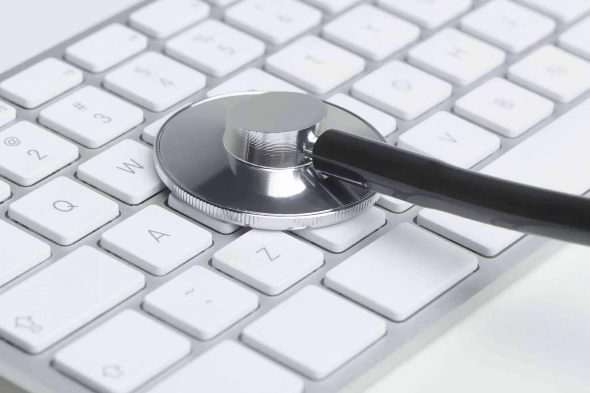 El software de gestión DEKINES ofrece optimizar recursos, tiempos y beneficios para el paciente en sanidad