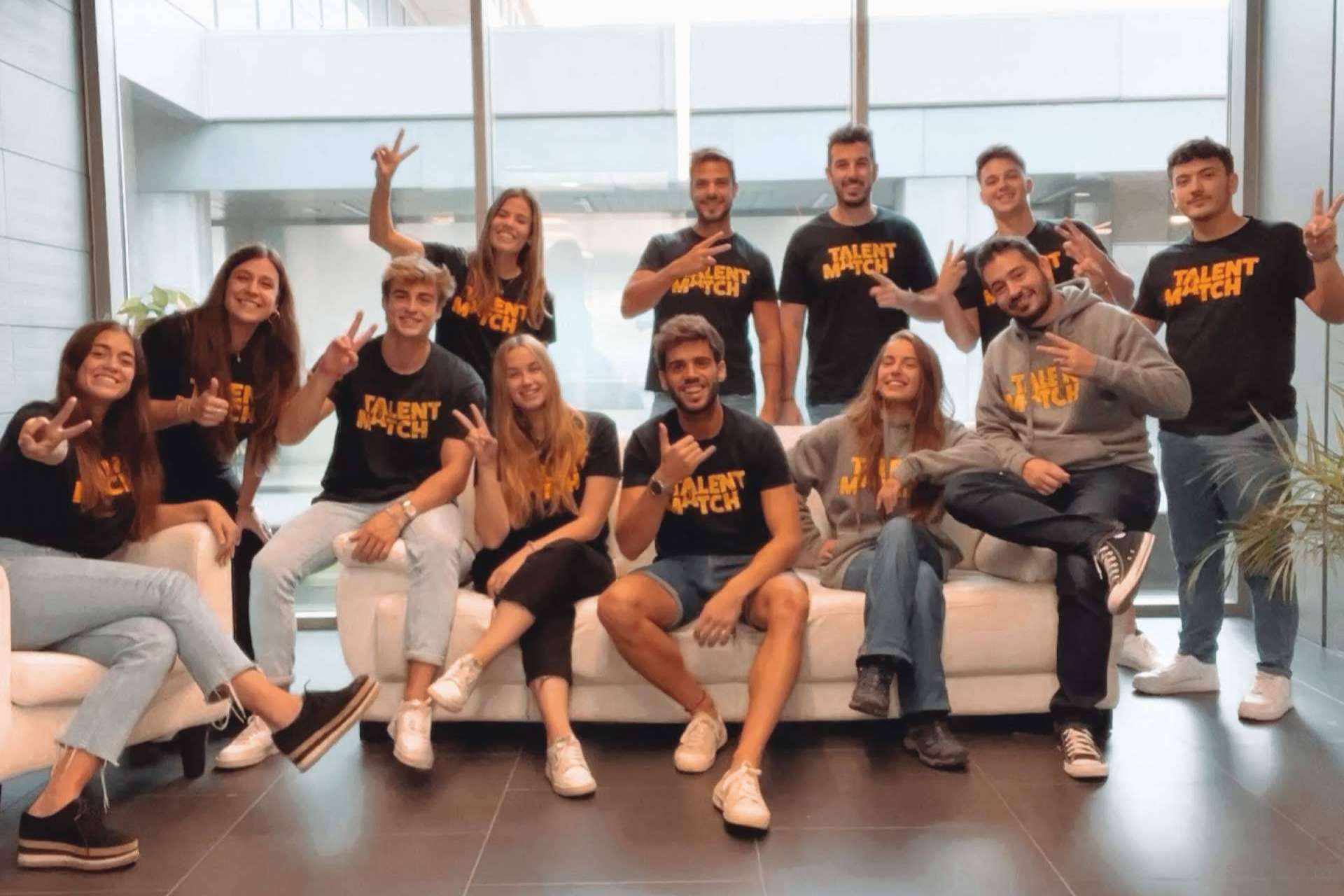 El Tinder para empresas y candidatos que reinventa el sector de la selección de personal