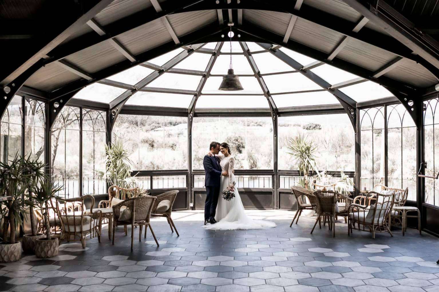 Celebrar bodas de invierno en Prados Moros, una finca para bodas en Madrid que cuenta con espacios ideales para cada ocasión