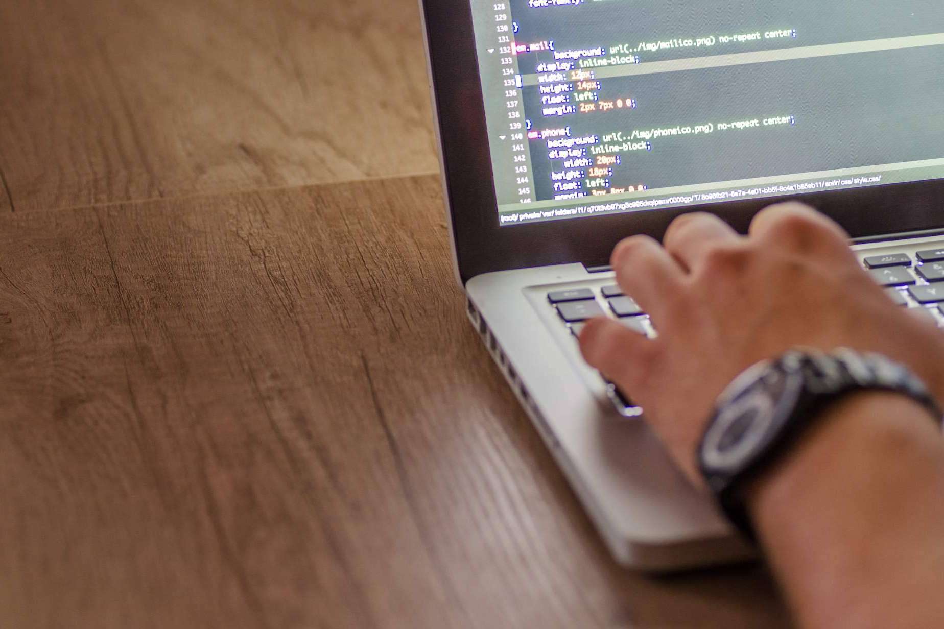 La peritación de software ilegal de GlobátiKa Lab para actuar ante una carta denuncia de la BSA