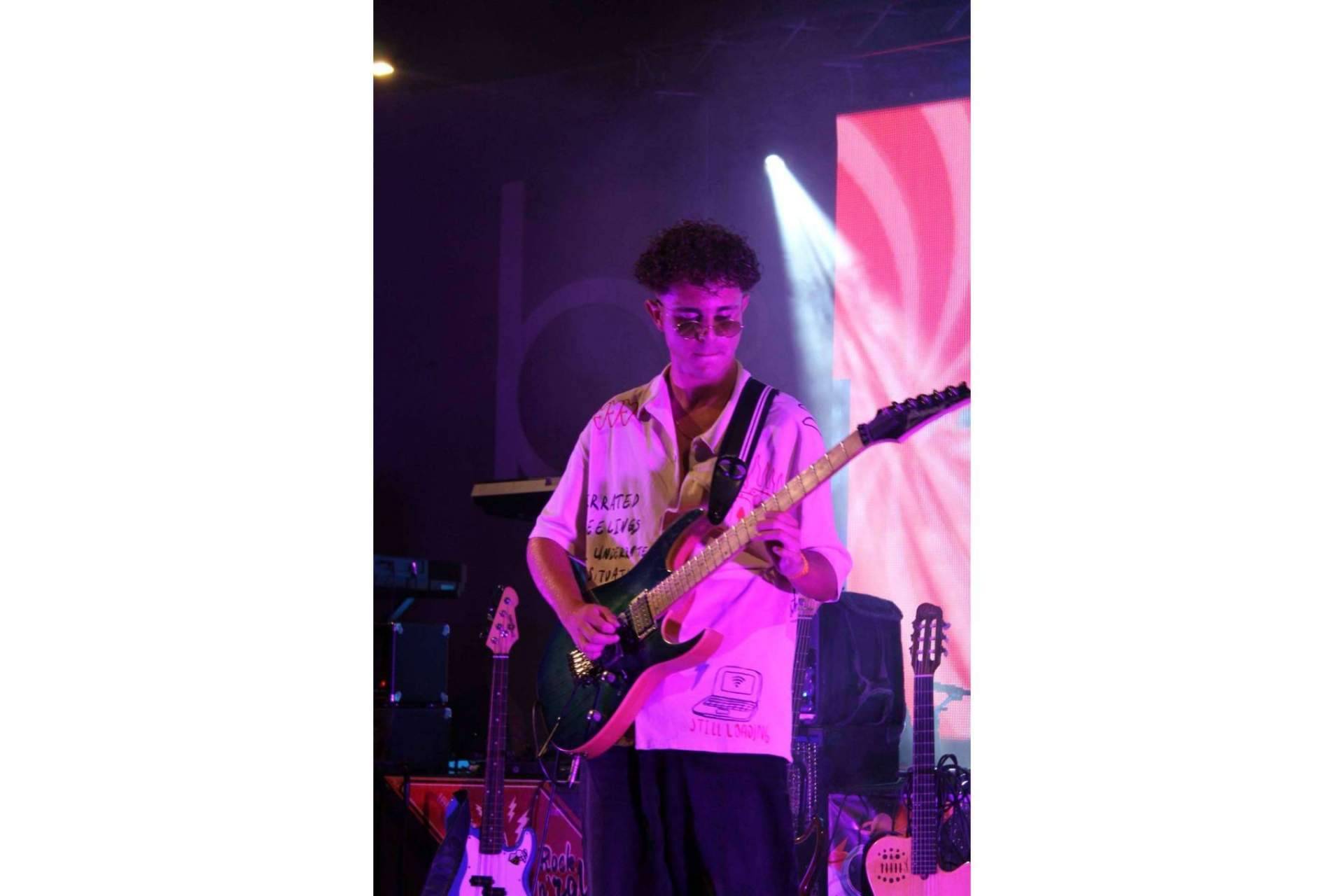 ¿Por qué se conoce Rock Factory como una escuela de prodigios?