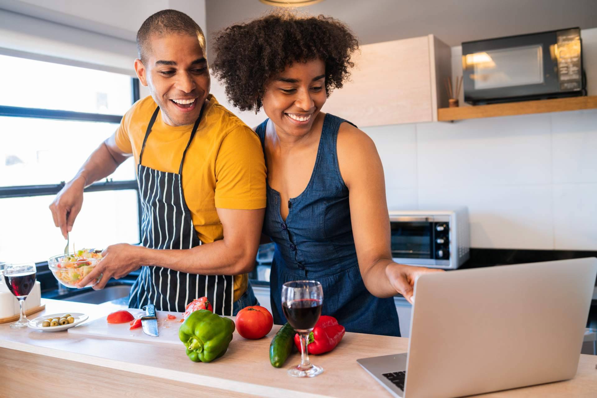 ¿Es posible comer virtualmente? Las empresas de alimentación desembarcan en el metaverso