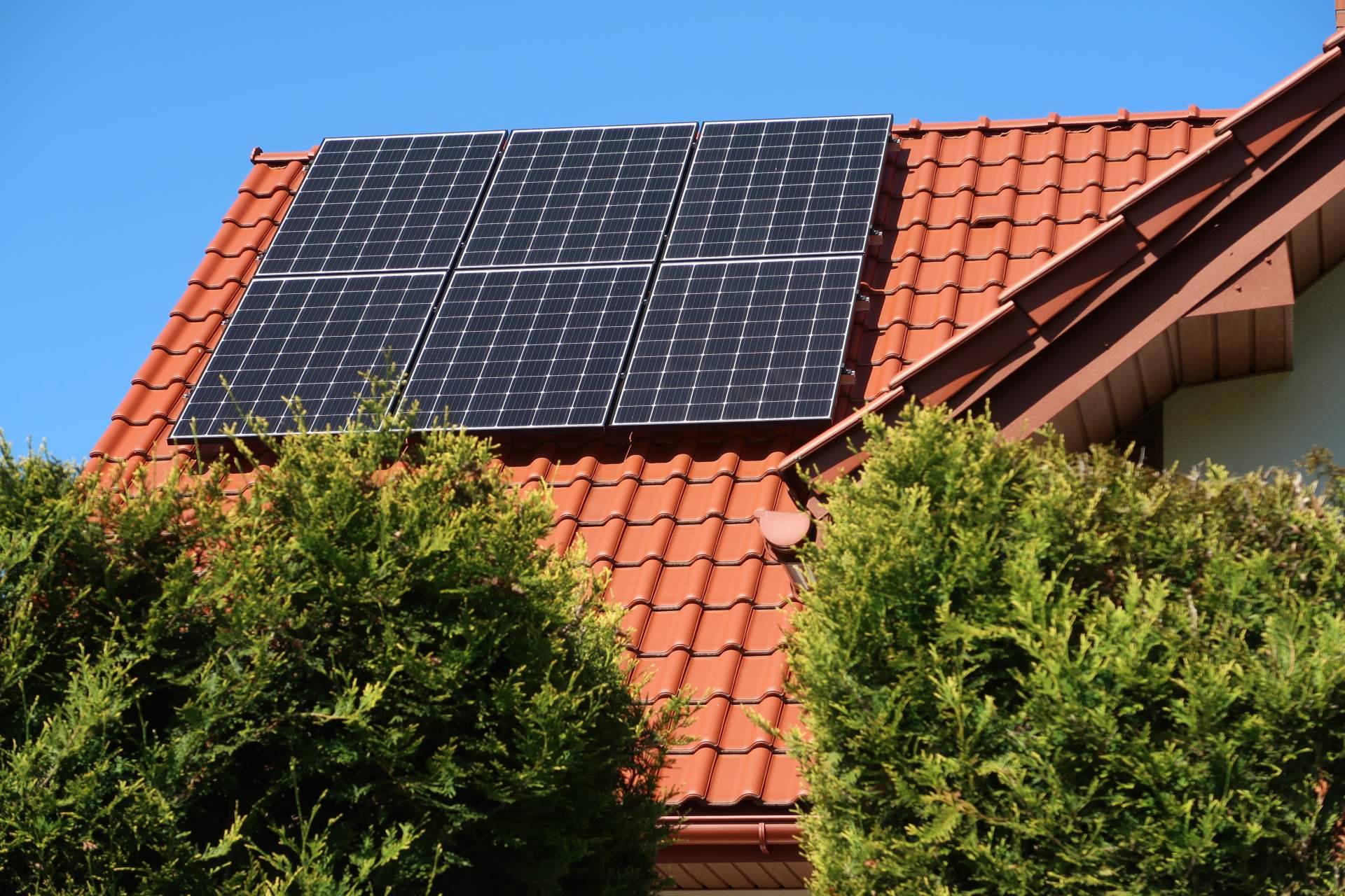 Ventajas de instalar placas solares híbridas, por Ingeniería MASRED