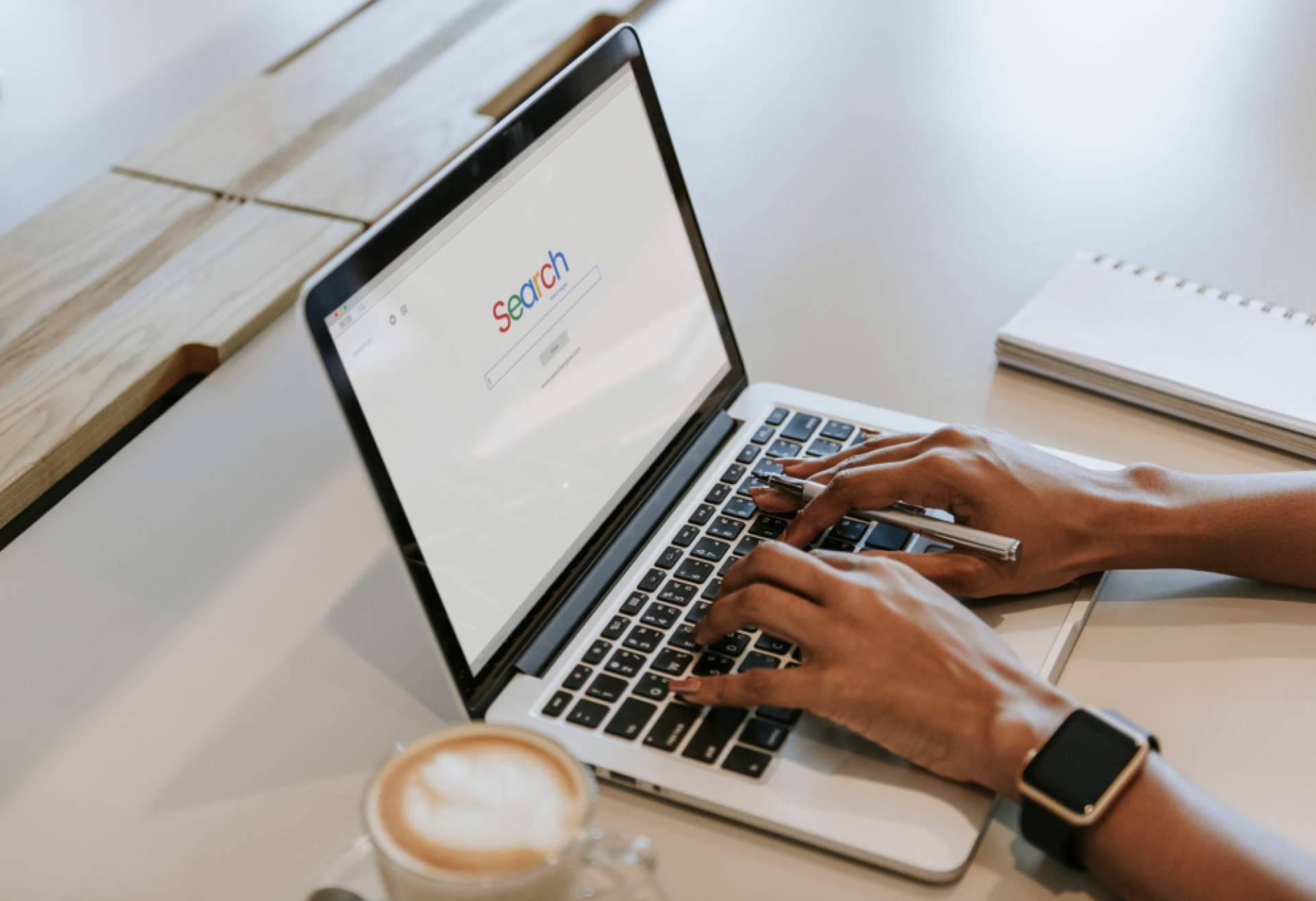 El papel del consultor SEO y trafficker digital, por Francis Romero
