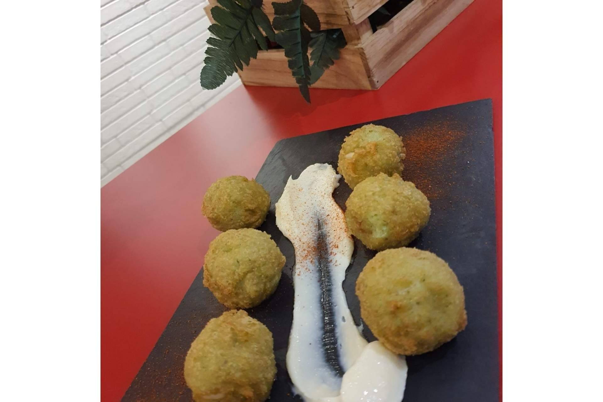 Celebrar los momentos más importantes y especiales en el restaurante para eventos La Taberna Casera