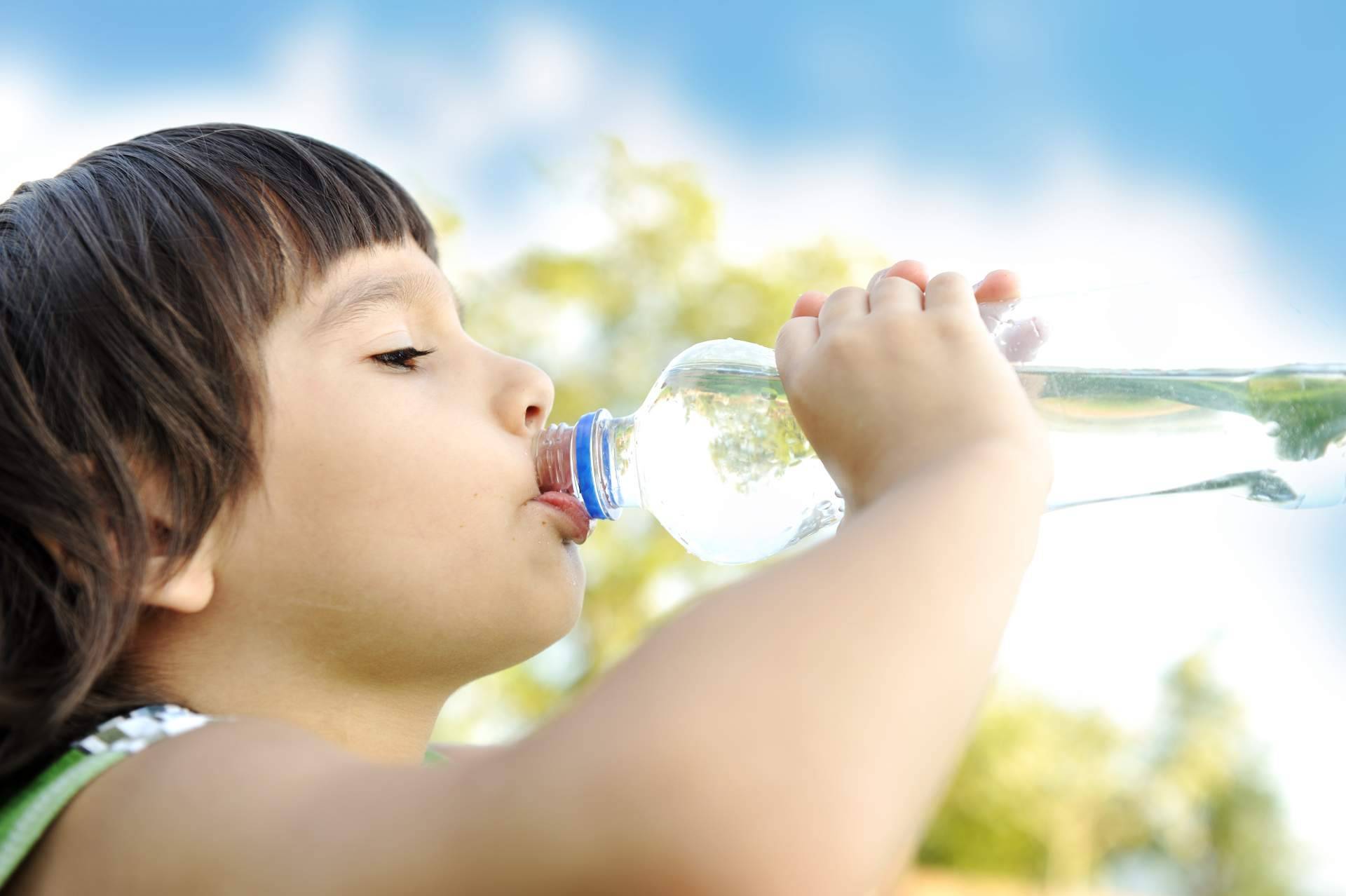 Las botellas de las fuentes de Blue Planet ayudan a cuidar el medioambiente y contribuyen al reciclaje