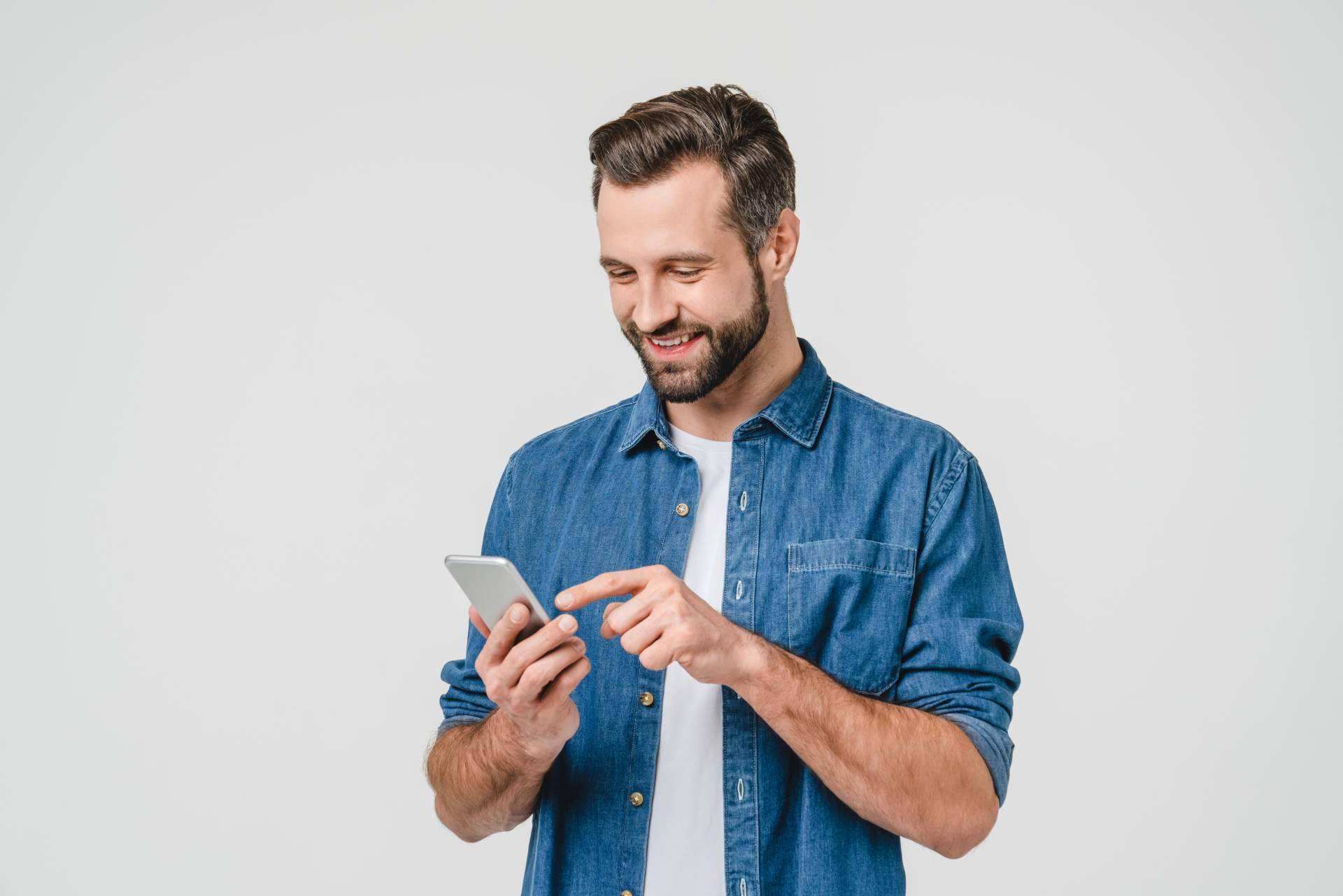 Los números y contactos de una gran variedad de aerolíneas, como el teléfono Ryanair, están disponibles en NúmerodeInformación.com
