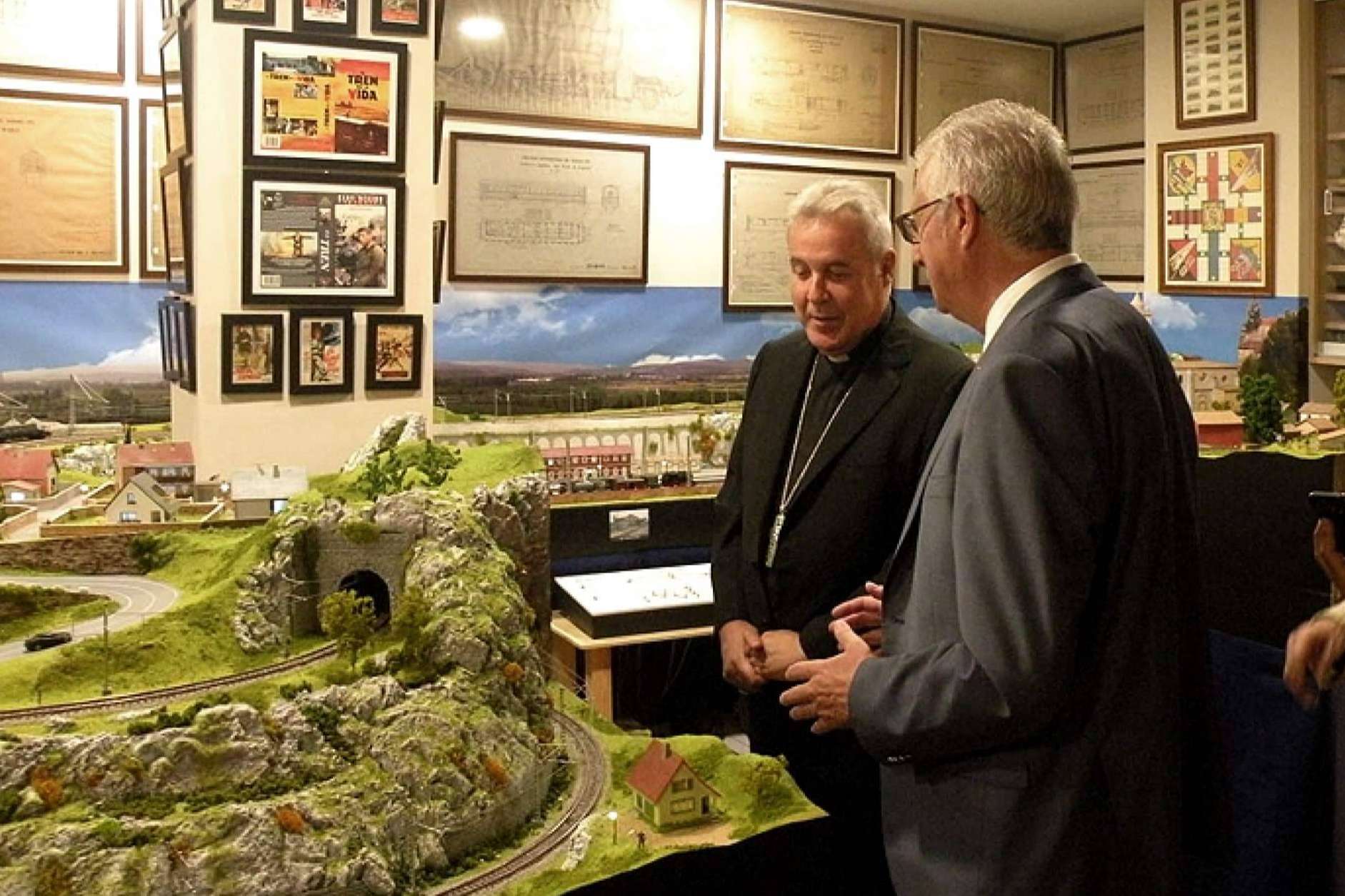 Se inauguran las actividades del Museo del Ferrocarril III Generaciones