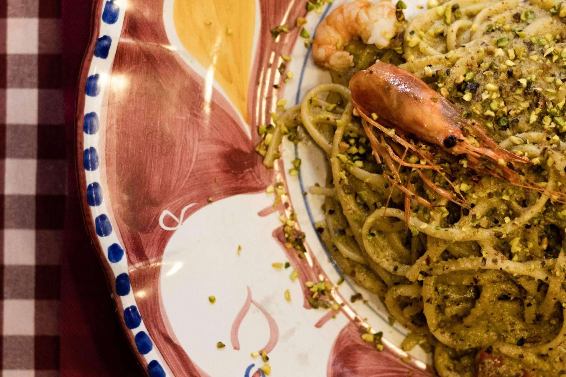 Disfrutar de la gastronomía napolitana en Barcelona con Spaccanapoli