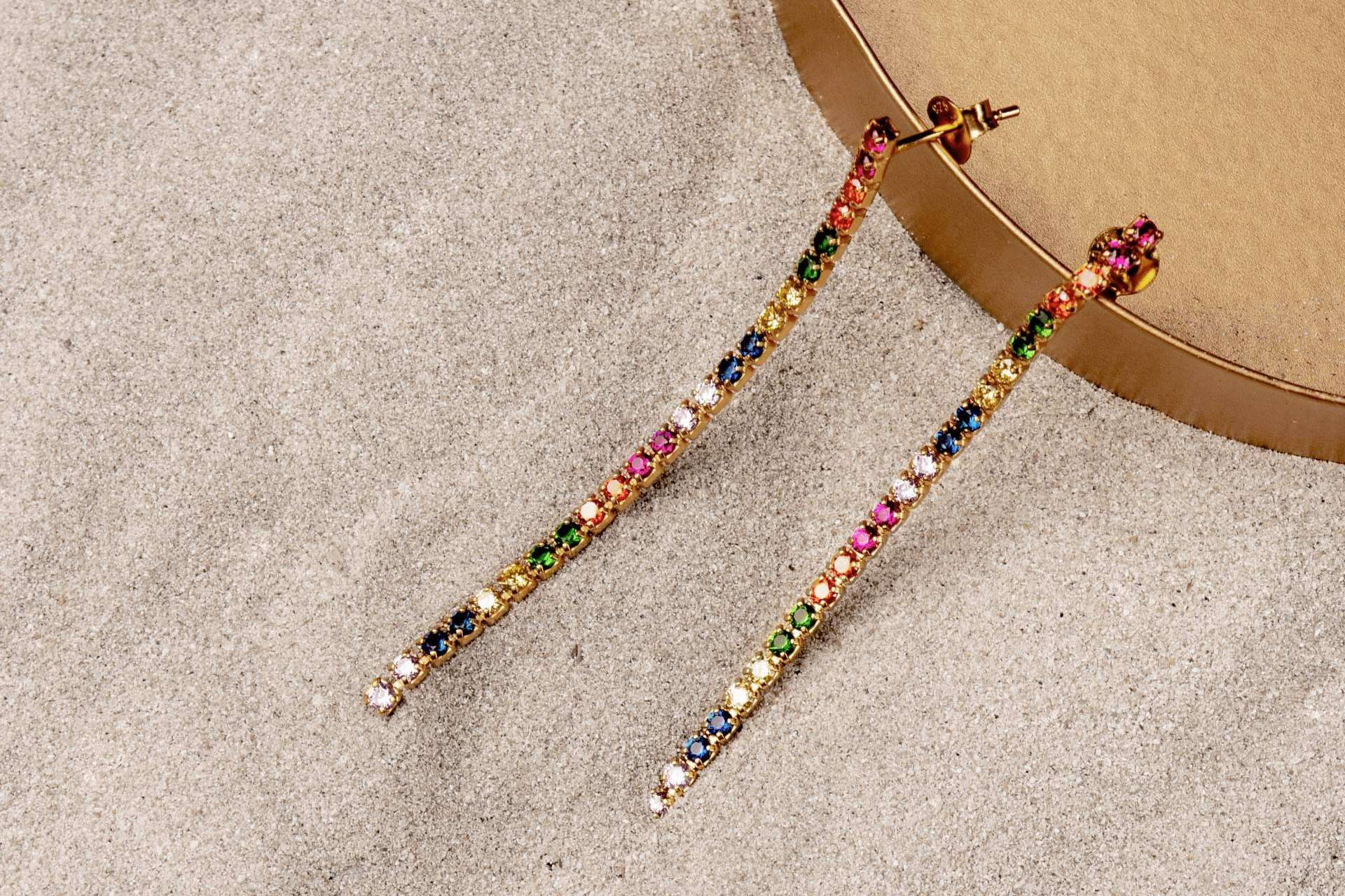 T-ADORO lanza la colección Rainbow