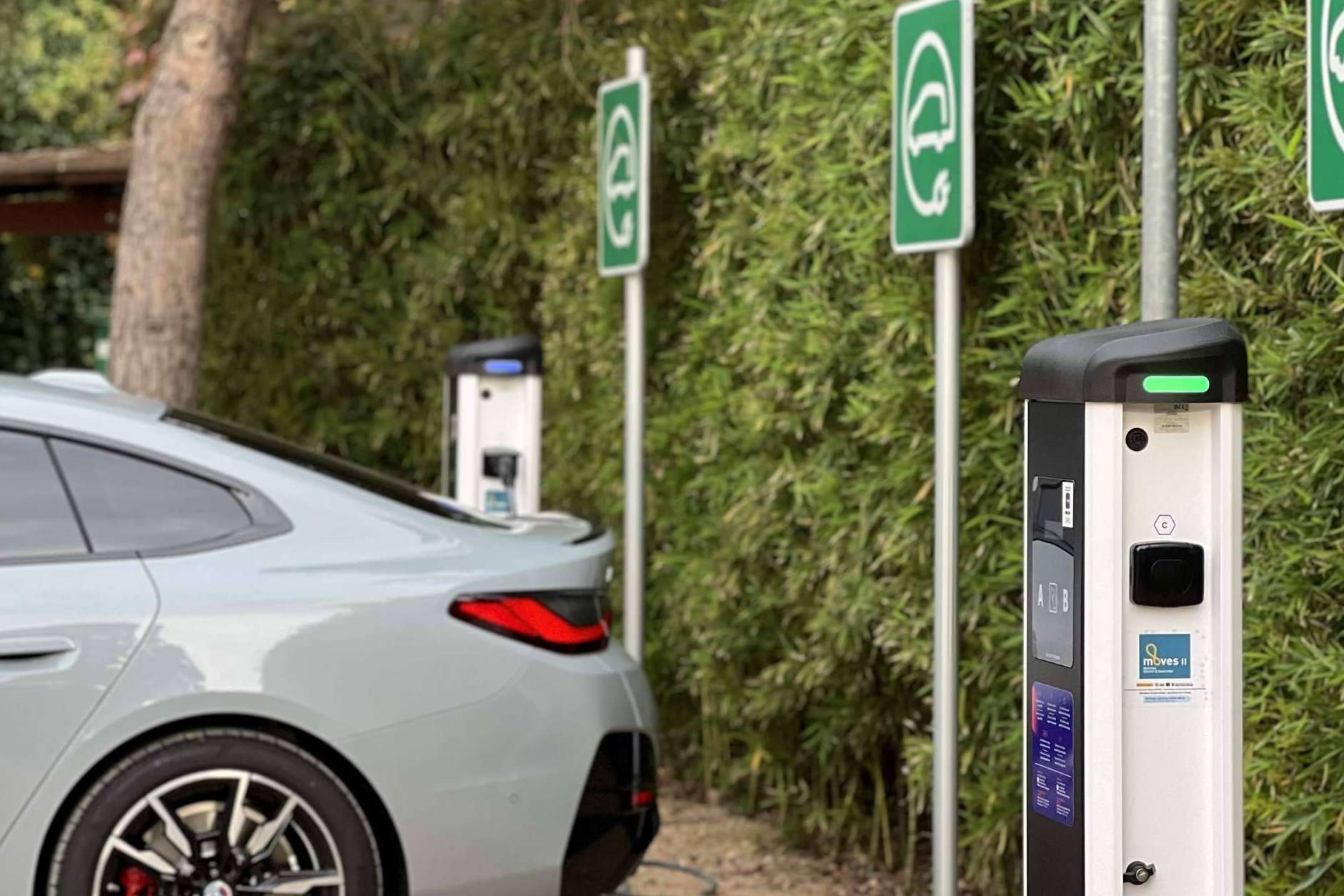 La instalación de cargadores para coches en sus instalaciones de Hotel Balneari Prats