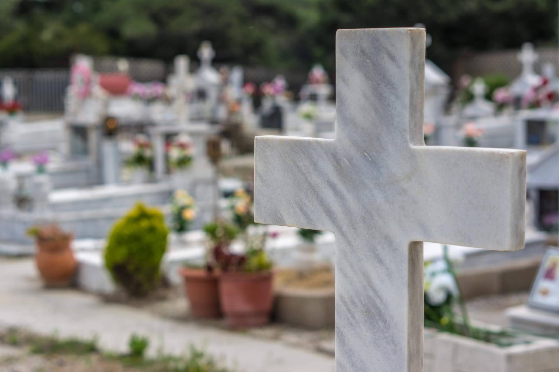 Actividades para fomentar el turismo funerario