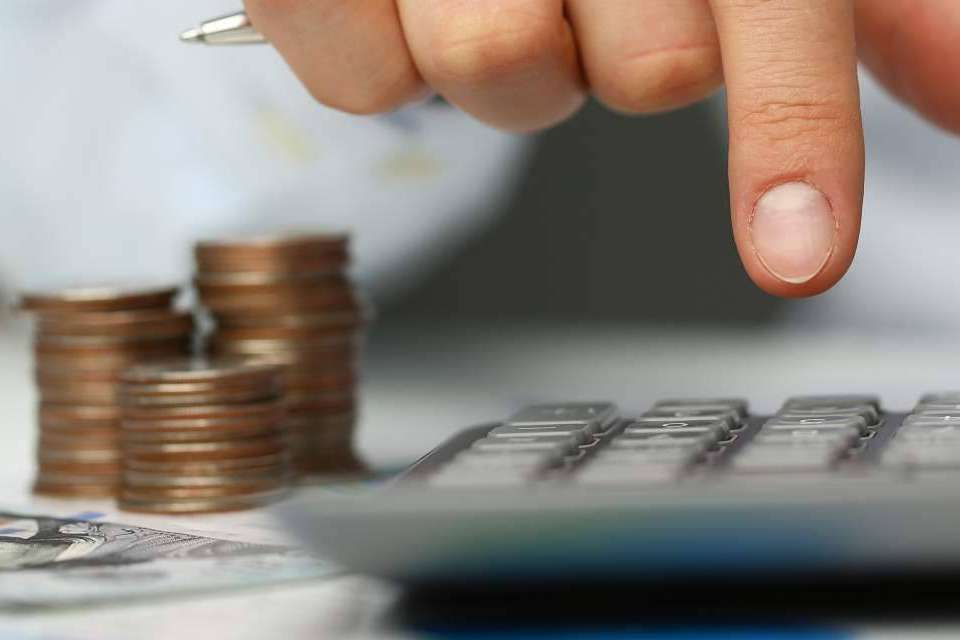 Anta Consulting explica los impuestos básicos que tiene que pagar un autónomo